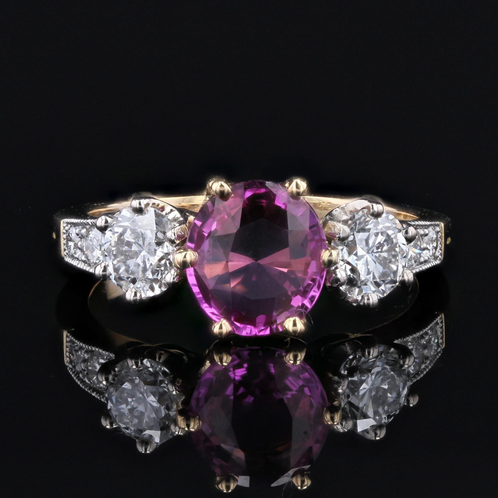 Women's Modern Pink Sapphire Diamonds 18 Karat Yellow Gold Platinum Ring For Sale