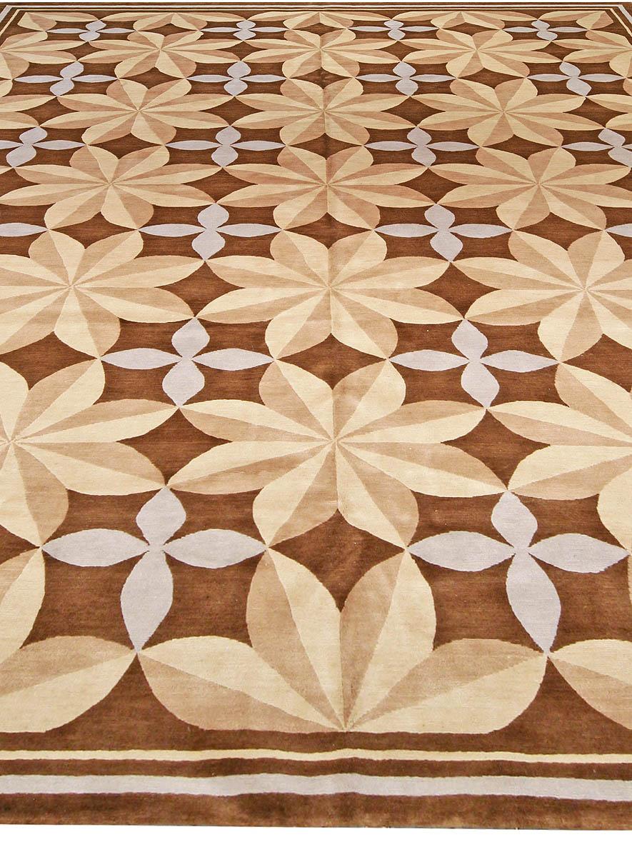 Indian Modern Pinwheel Design Brown Beige Handmade Wool Rug by Doris Leslie Blau For Sale