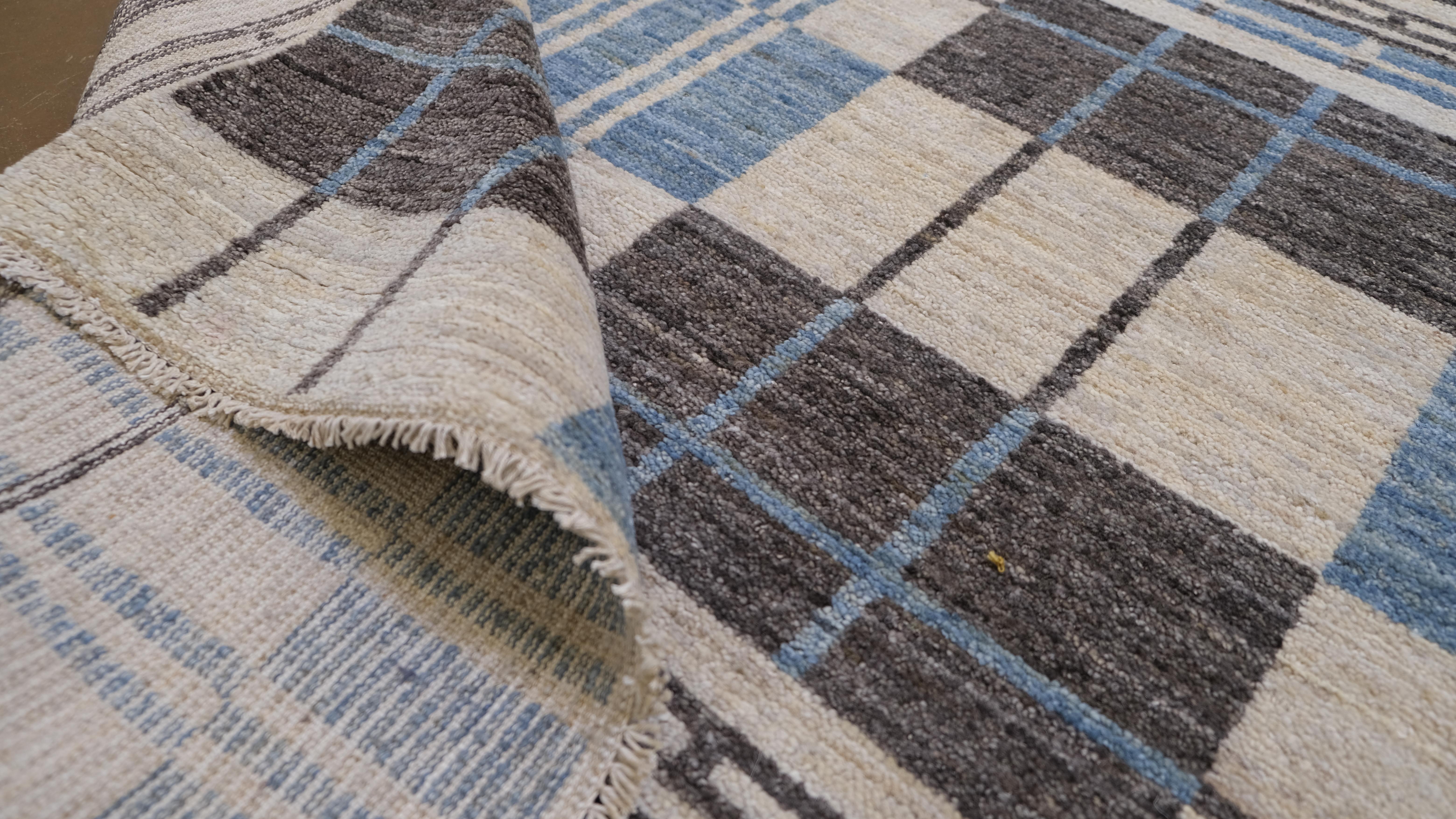 Alfombra moderna de lana cubista geométrica azul y beige 8'10''x11'11'' Siglo XXI y contemporáneo en venta