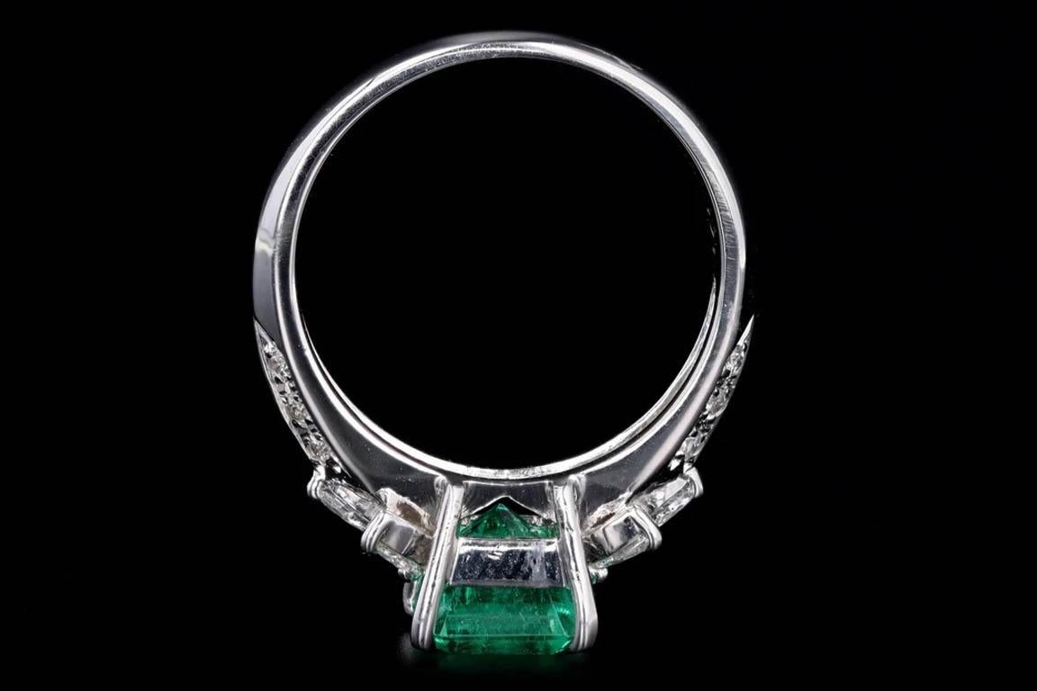 Women's Modern Platinum 1.71 Carat Natural Emerald & Diamond Ring