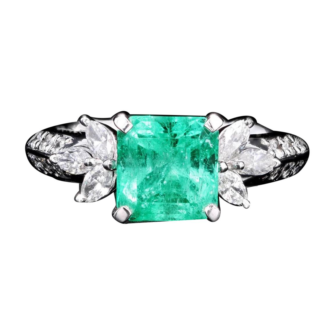 Modern Platinum 1.71 Carat Natural Emerald & Diamond Ring