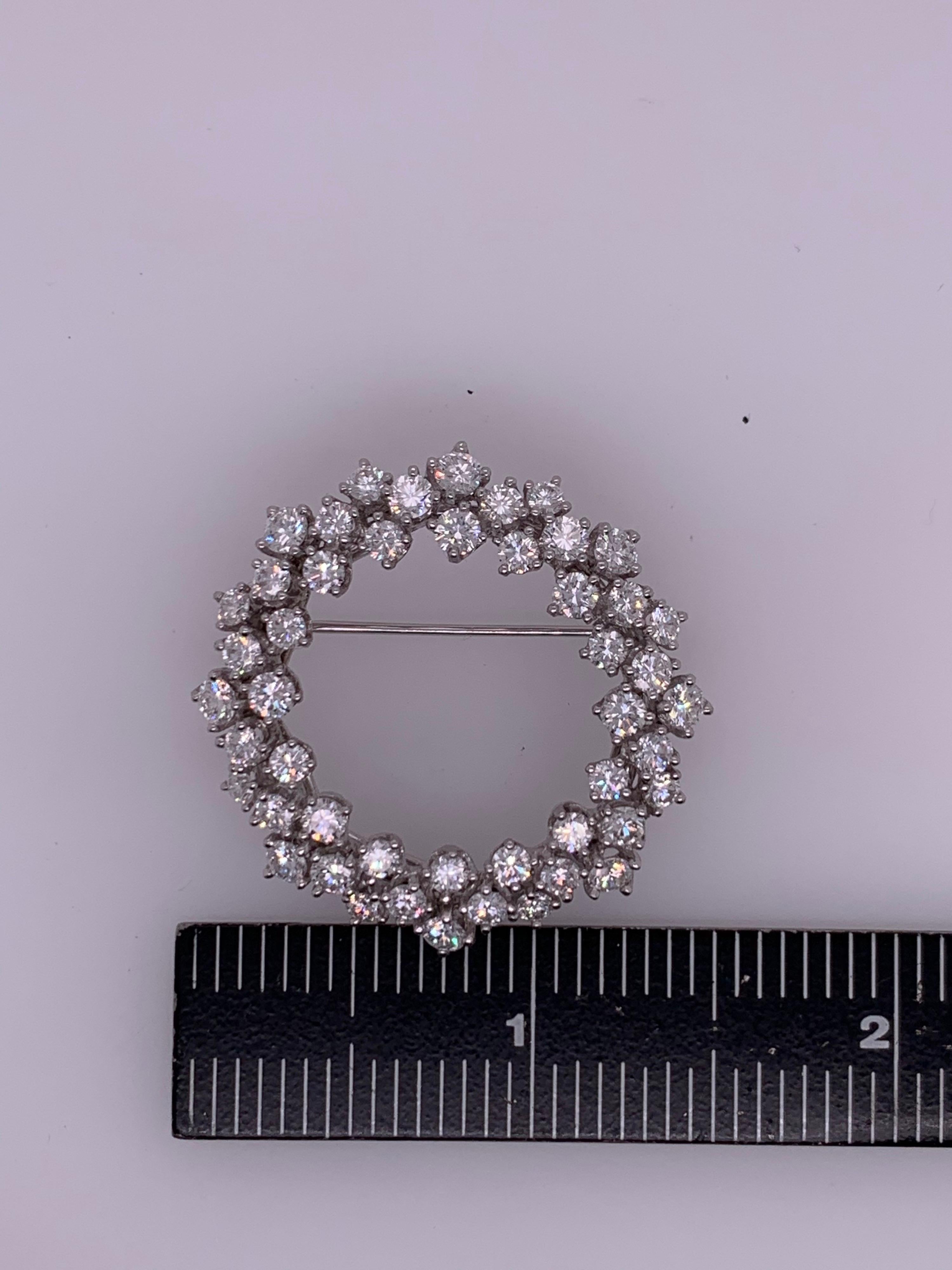 Modern Platinum Brooche 4.5 Carat Natural Round Collection Diamonds, circa 1980 For Sale 5