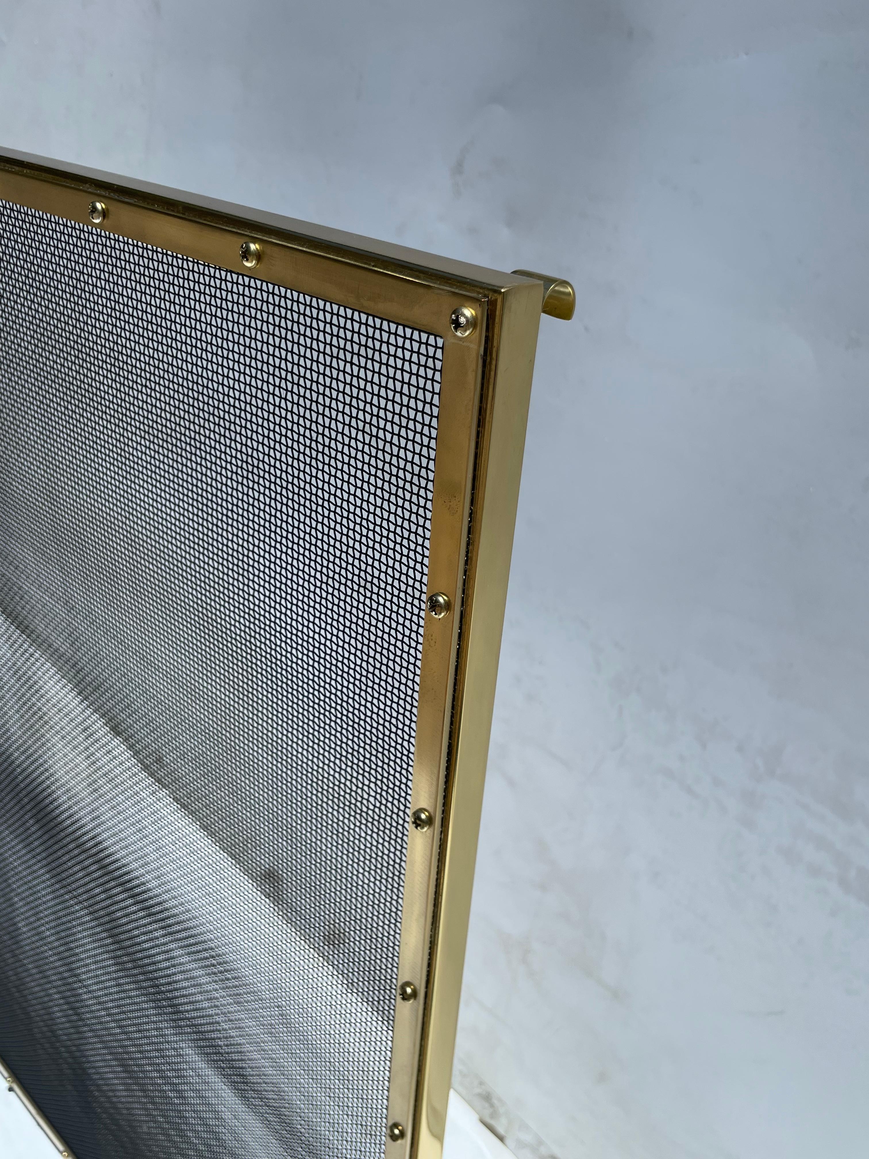 Metal Modern Polished Brass Fireplace Screen For Sale