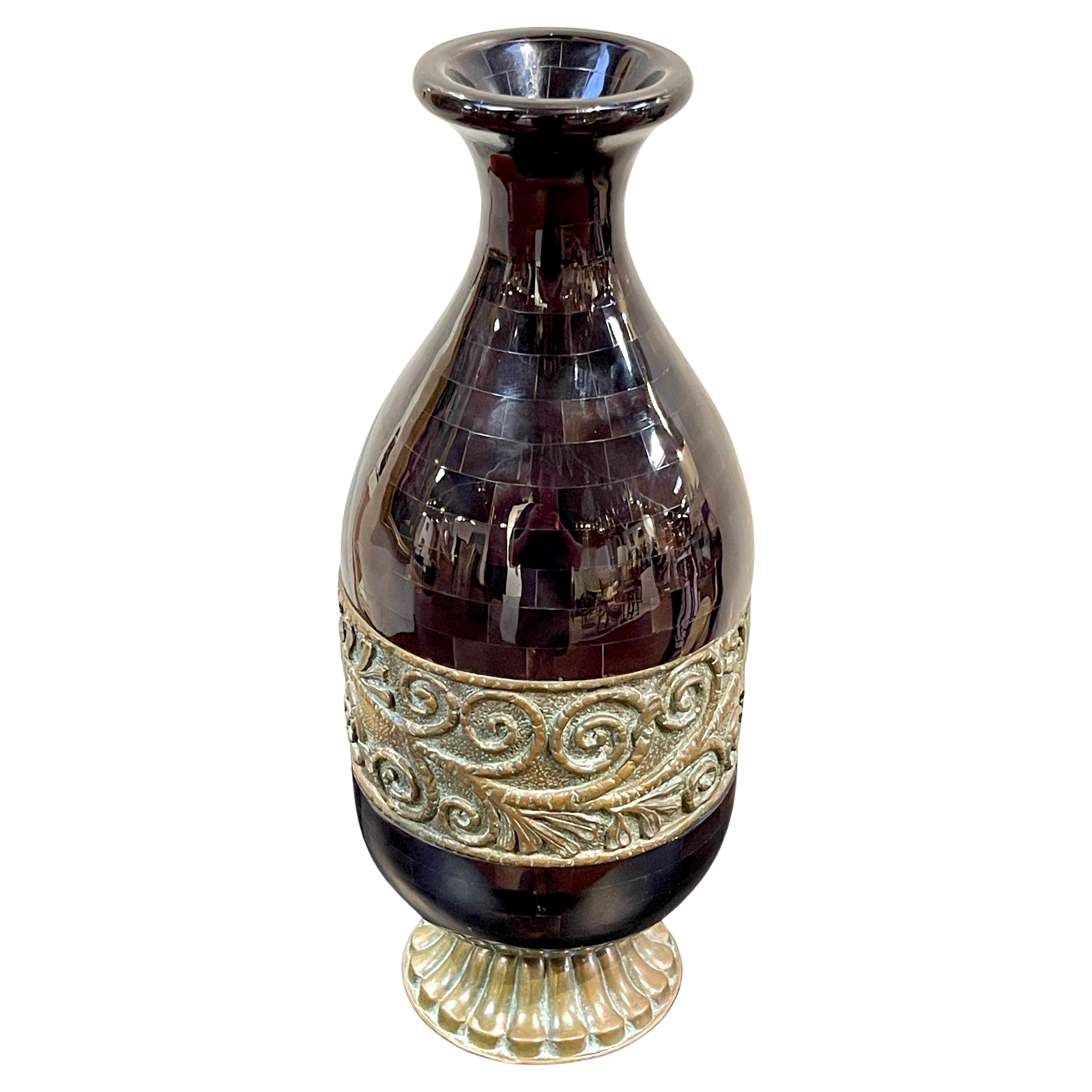 Vase moderne en corne polie et bronze patiné par Maitland Smith  en vente