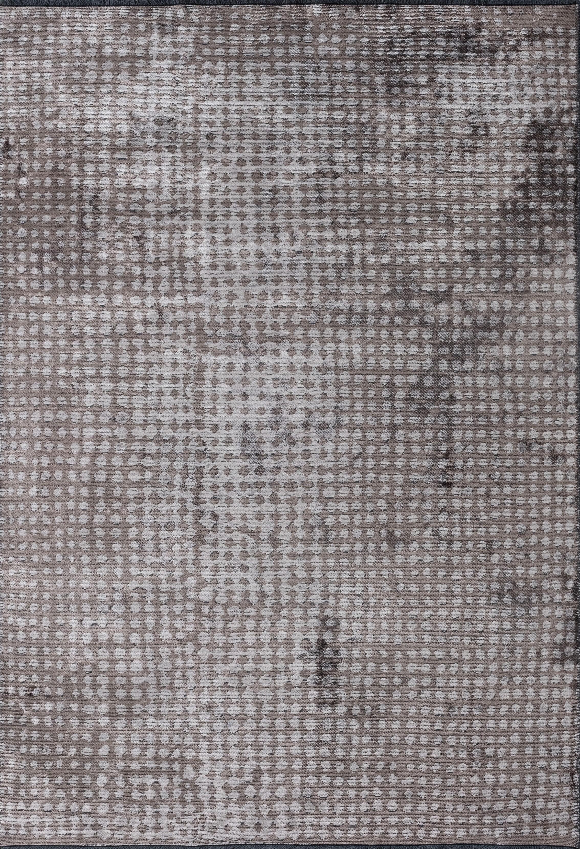 For Sale:  (Gray) Modern Polka Dots Luxury Hand-Finished Area Rug