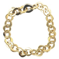 Modern Pomellato 18 Karat Yellow Gold Oval Link Bracelet