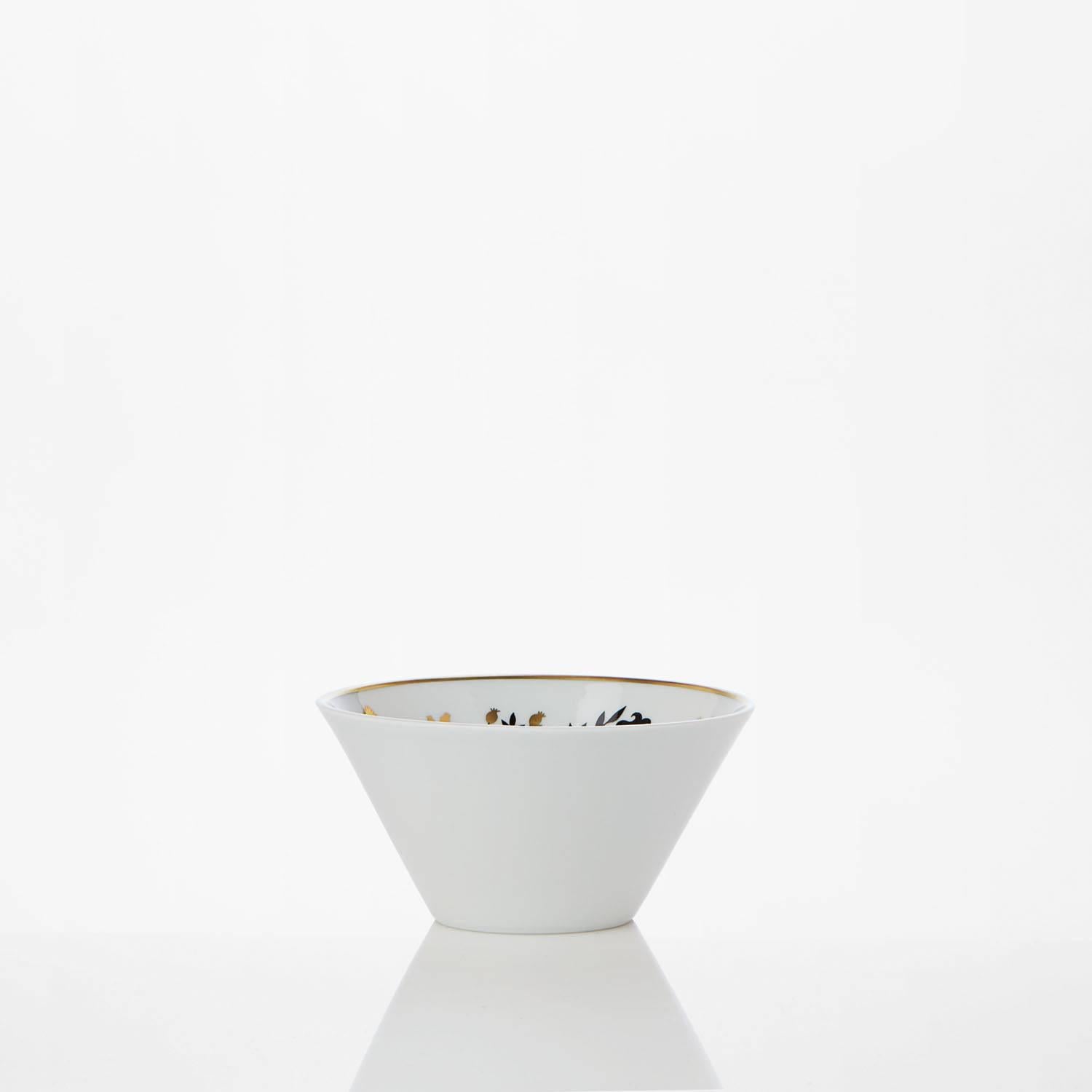 Modern  Porcelain Cup Collection Make Earth Great Again Model 
