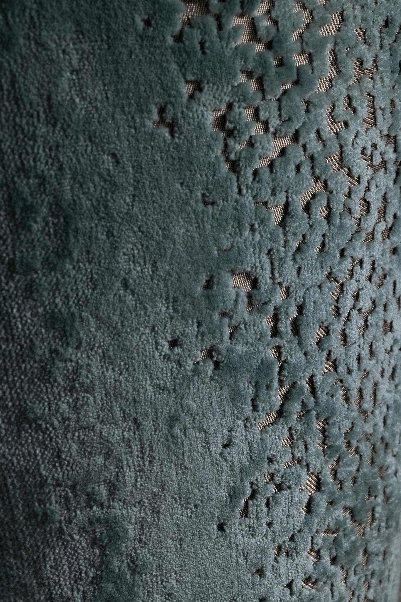 Moderne Pouf Porthos en bronze vert menthe, fabriqué à la main au Portugal par Greenapple en vente