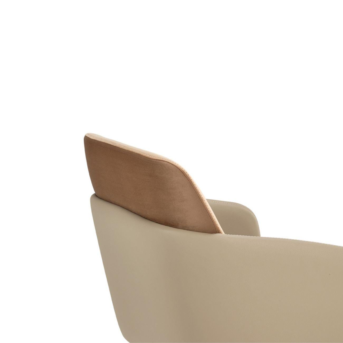 Fait main Modern Porto Dining Chair in Velvet and Eco-Leather Upholstery en vente