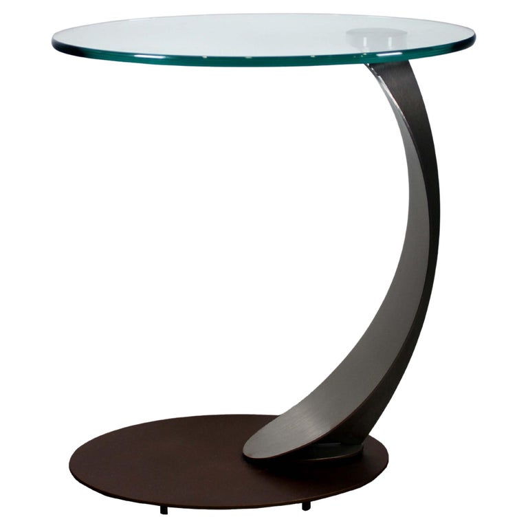 Modern Post Modern Elite Modern Scoop Accent Table w/ Black Finished
