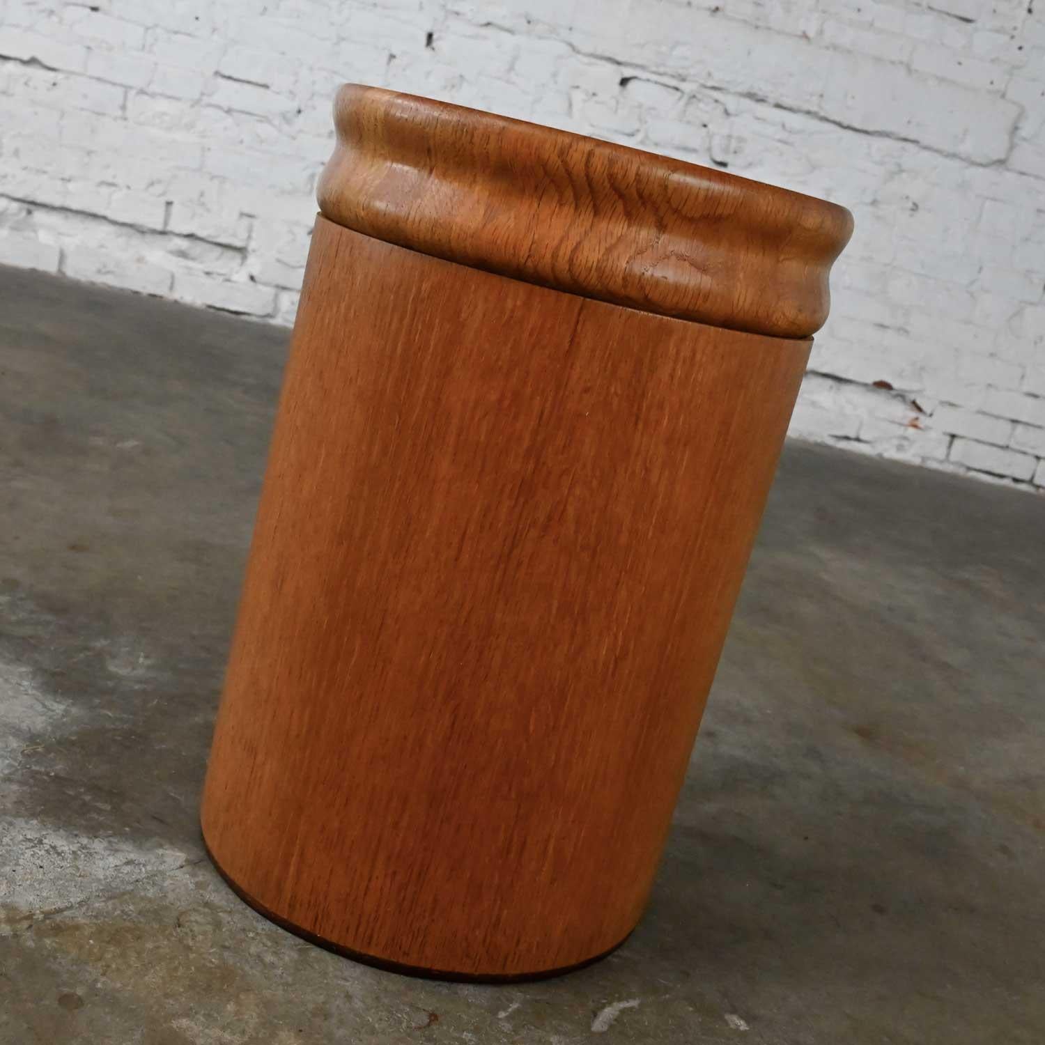 20th Century Modern Postmodern Cylindrical Drum Side Table Oak Butcher Block Lid & Storage