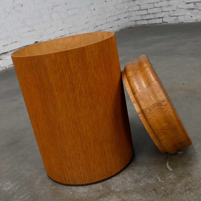 Modern Postmodern Cylindrical Drum Side Table Oak Butcher Block Lid & Storage For Sale 1