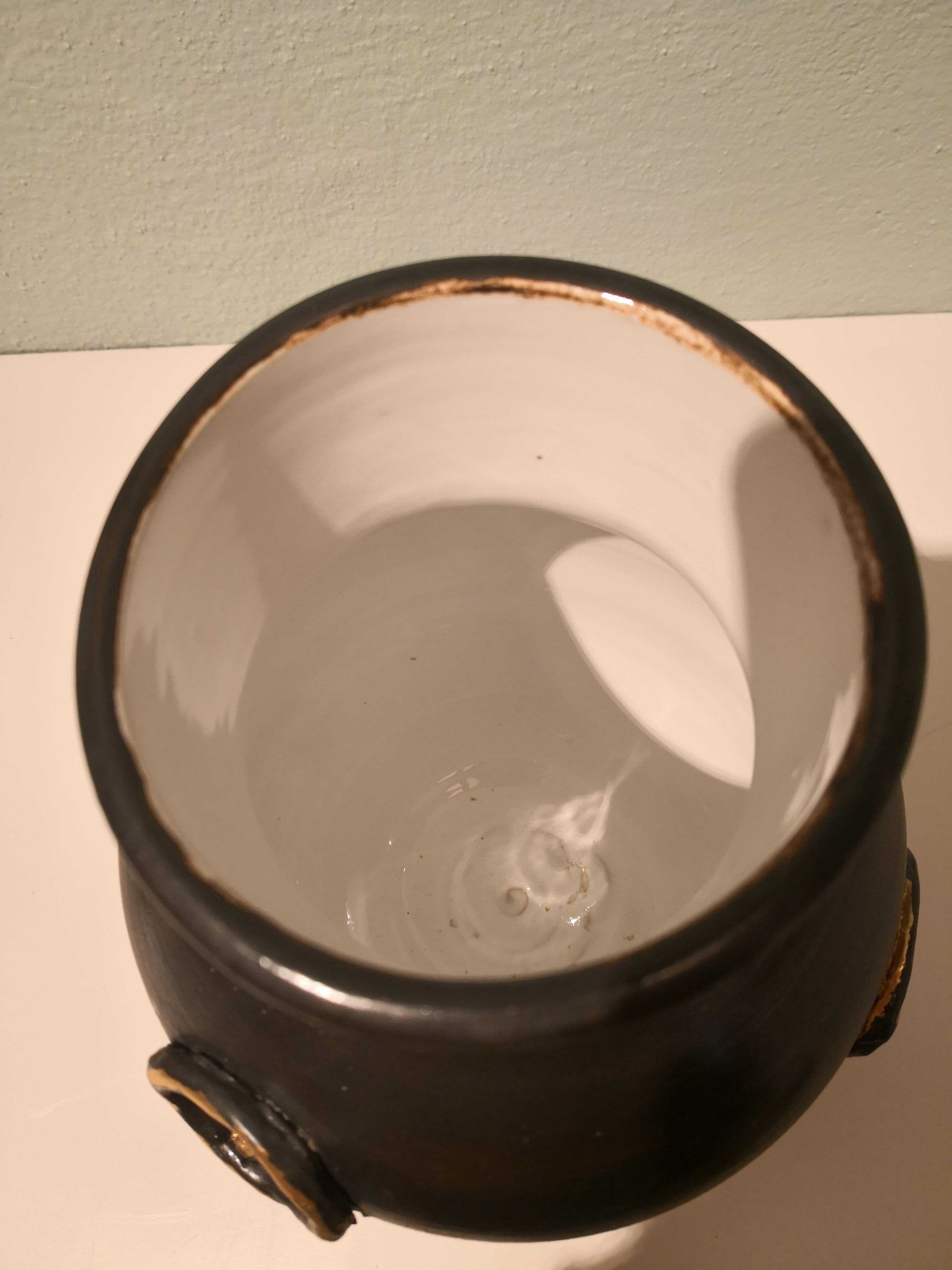 Moderne Keramik Vase Urne Handgefertigt Sofina Boutique Kitzbühel (21. Jahrhundert und zeitgenössisch)