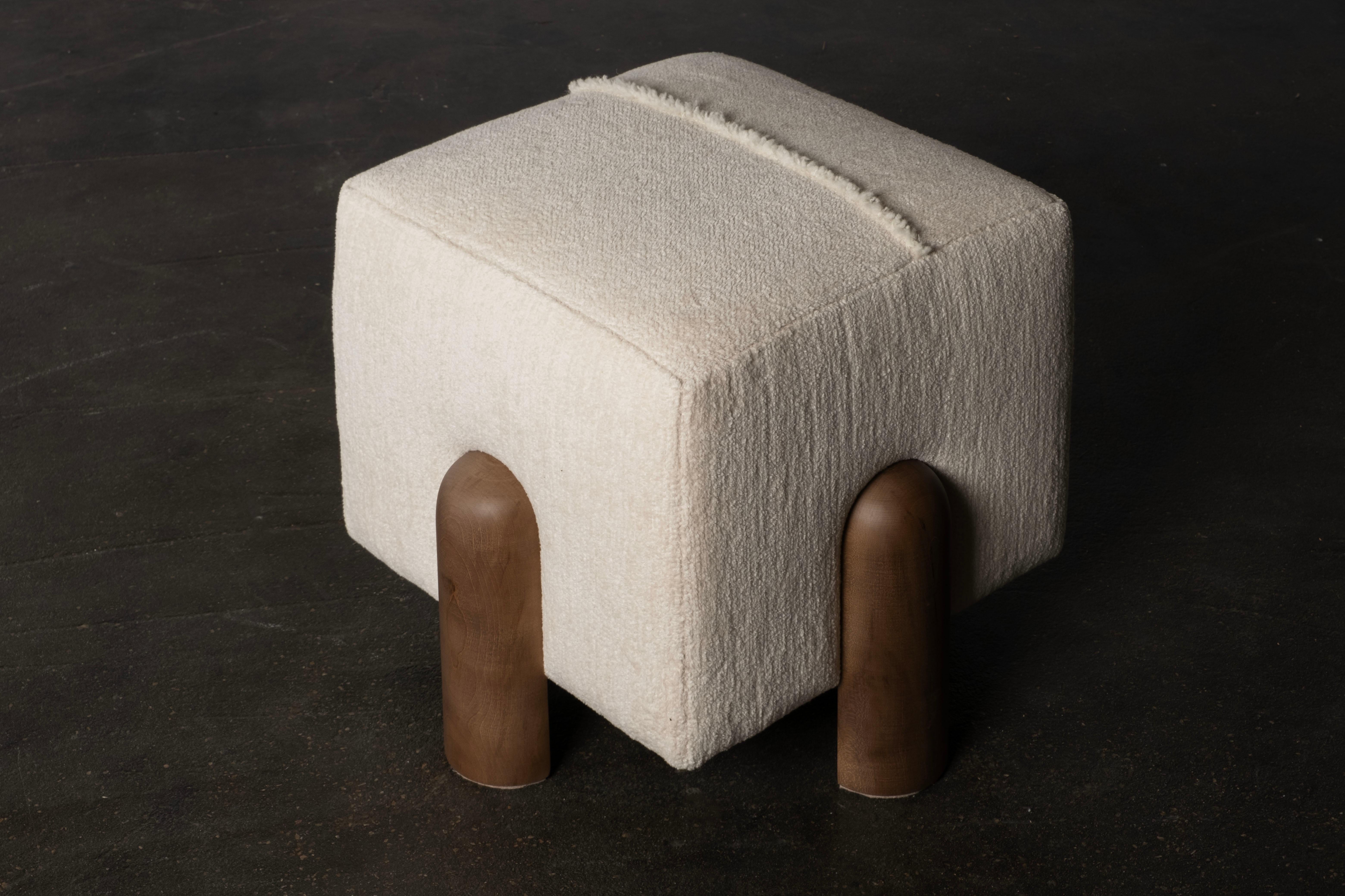 Pouf moderne Dedar Laine Coton Noyer Fait main au Portugal par Greenapple en vente 3
