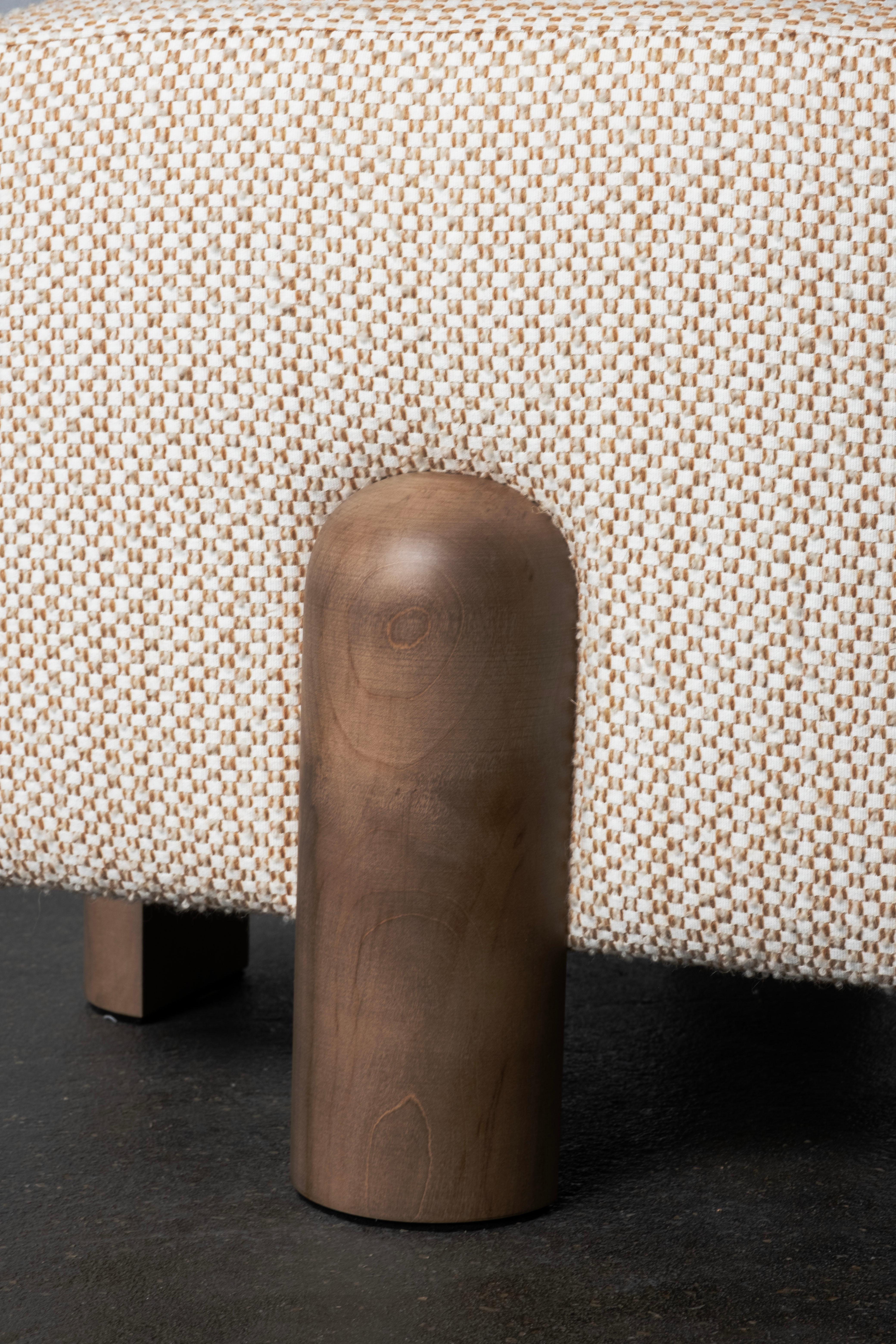 Portugais Pouf moderne Dedar Laine Coton Noyer Fait main au Portugal par Greenapple en vente