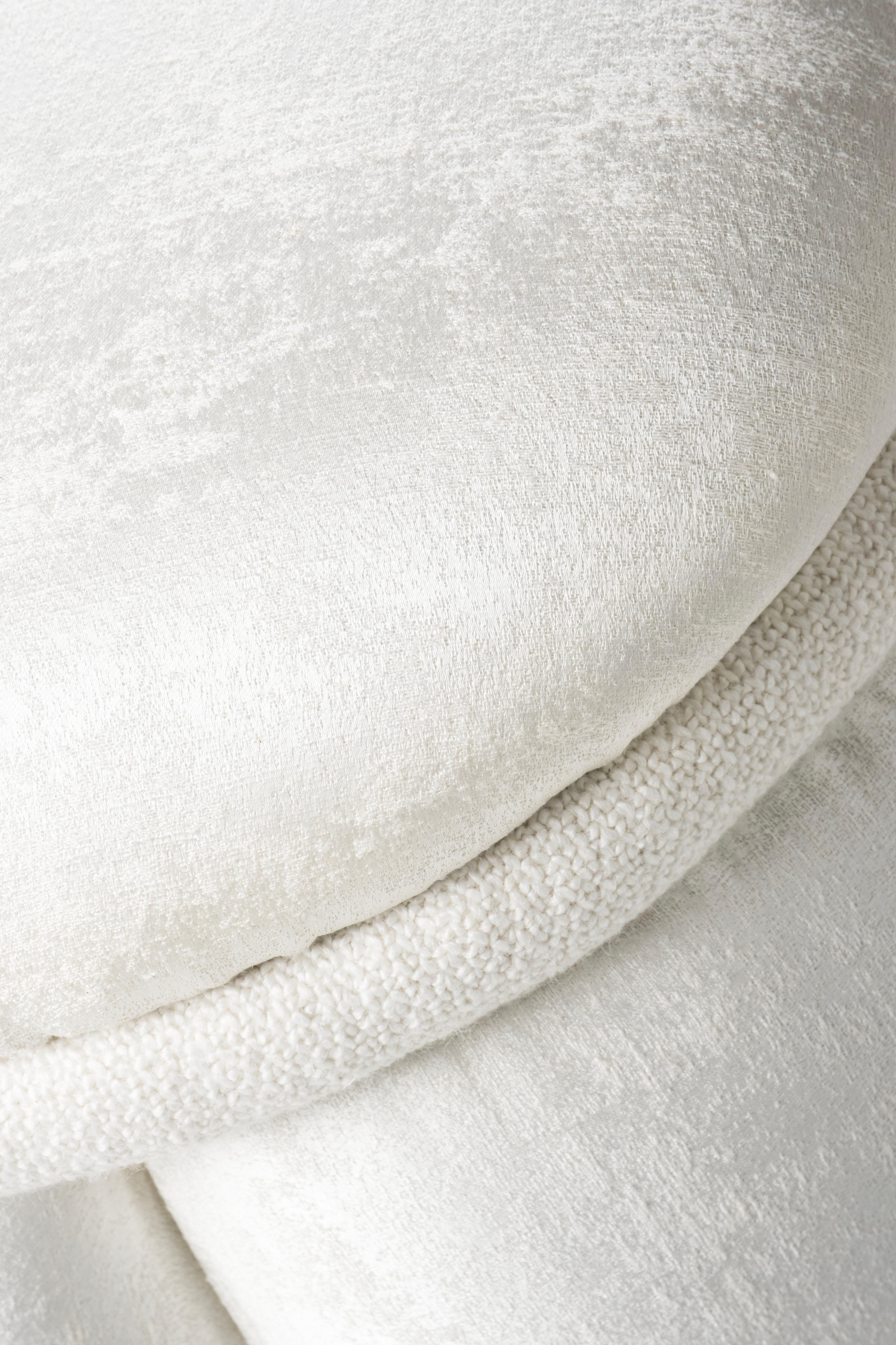 Fait main Pouf ottomane moderne fabriqué à la main au Portugal par Greenapple en vente