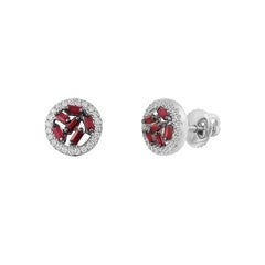 Fabuleuses boucles d'oreilles modernes en or blanc avec rubis précieux et diamants