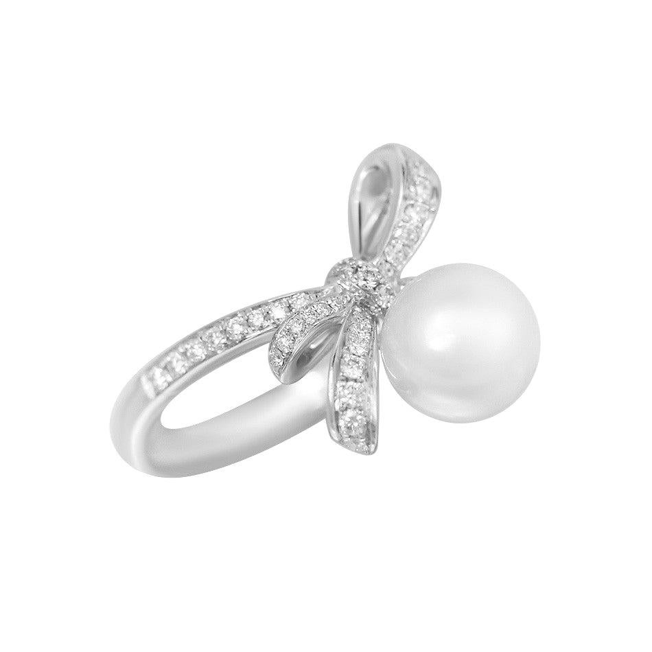 Bague moderne en or blanc fabuleuse avec perle blanche précieuse et diamant blanc