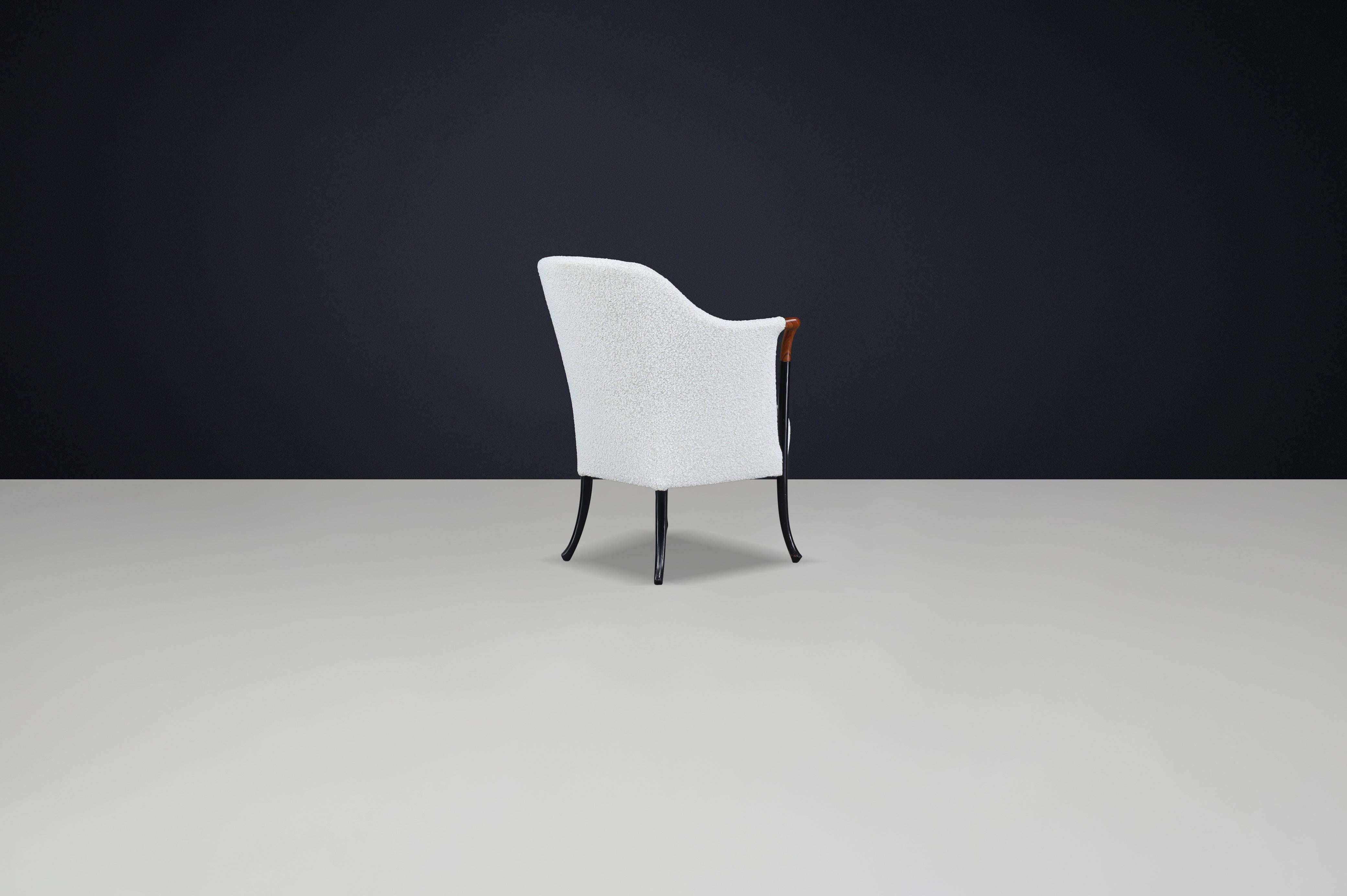 Moderner Progetti Sessel von Umberto Asnago für Giorgetti, Italien, 1980er Jahre - Bouclé im Angebot 1