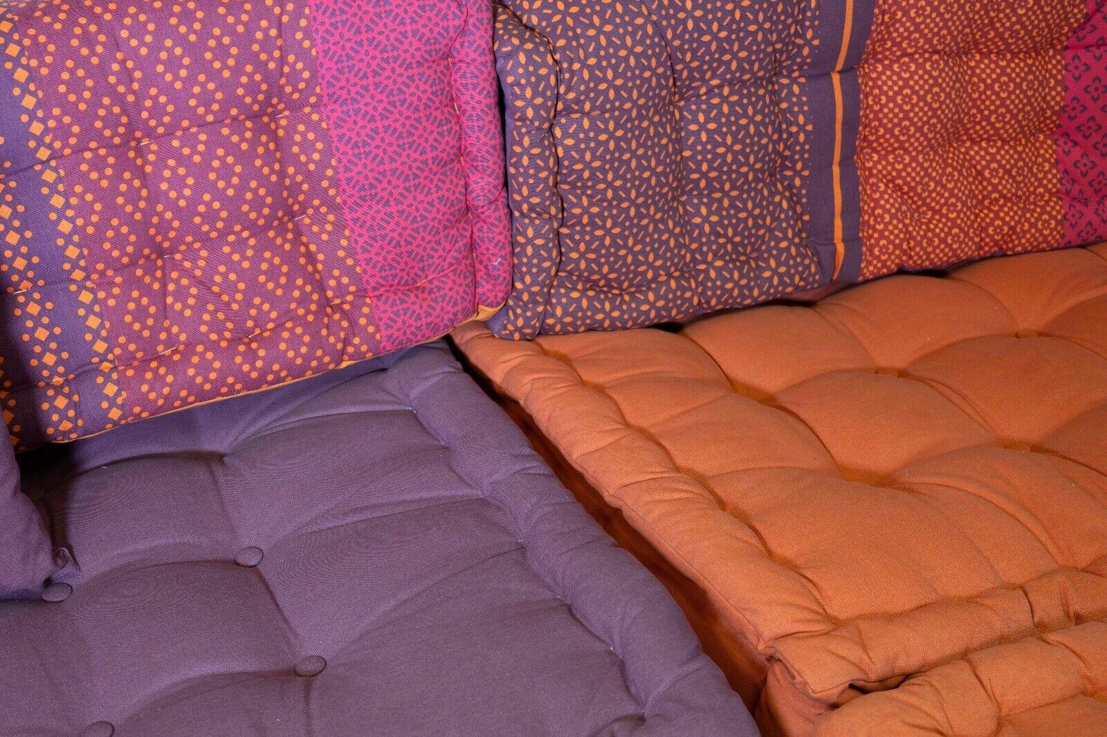 Canapé modulaire moderne violet et orange de style Roche Bobois Mah Jong 3