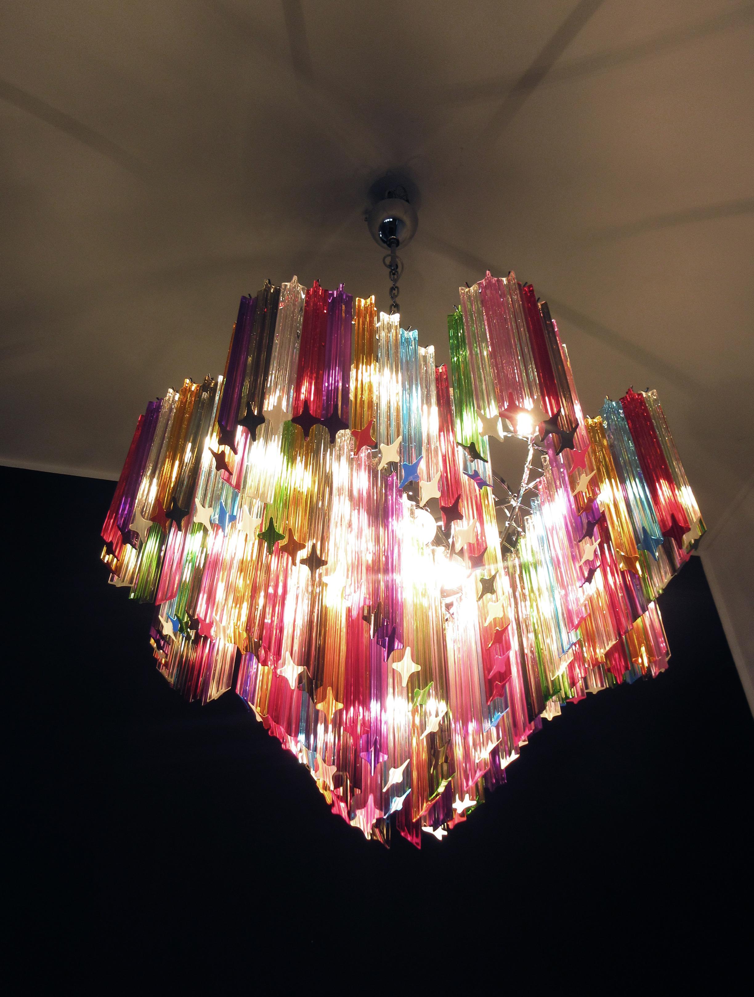Lámpara moderna de cristal de Murano Quadriedri - 200 prismas multicolores quadriedri en venta 3