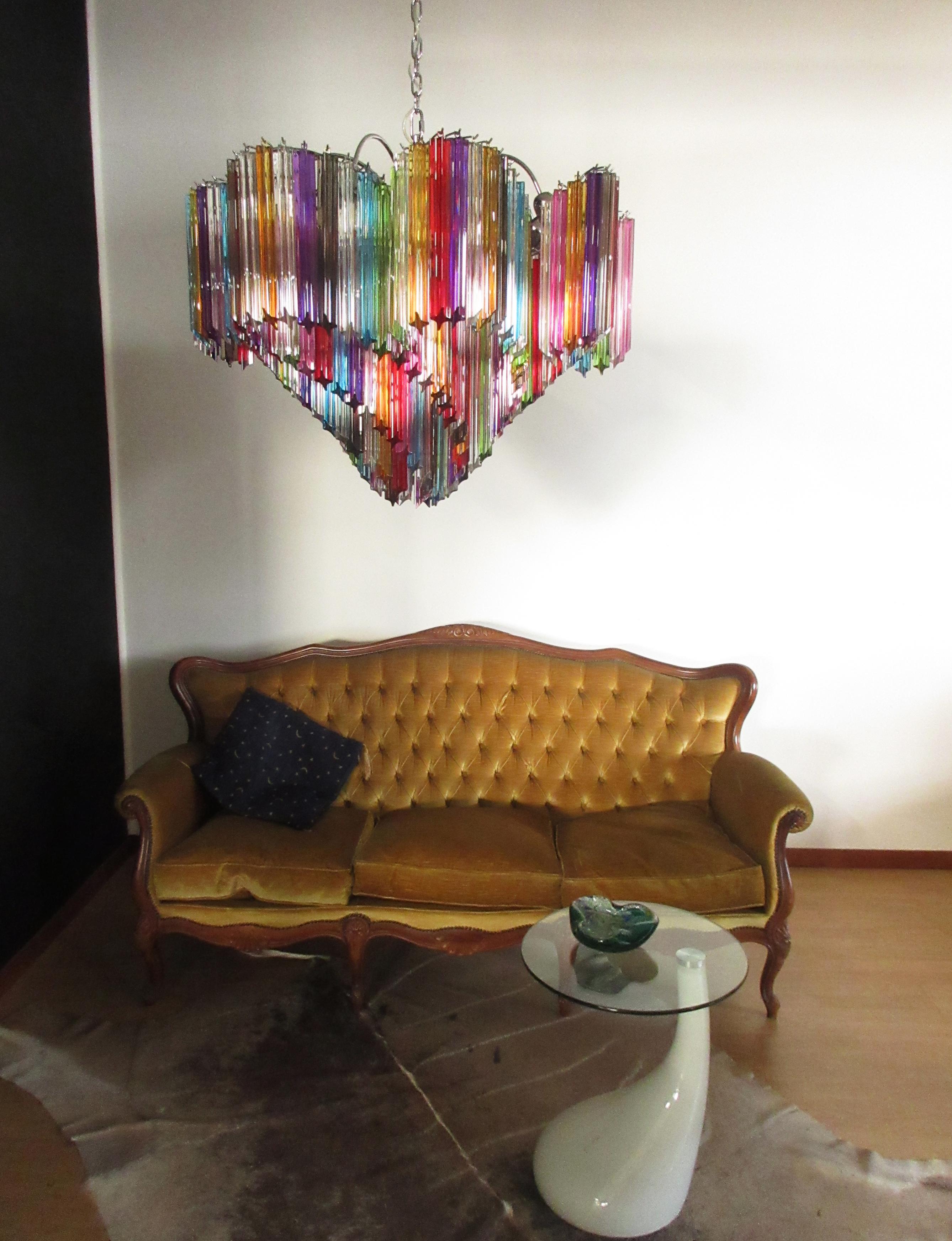 Lámpara moderna de cristal de Murano Quadriedri - 200 prismas multicolores quadriedri Italiano en venta