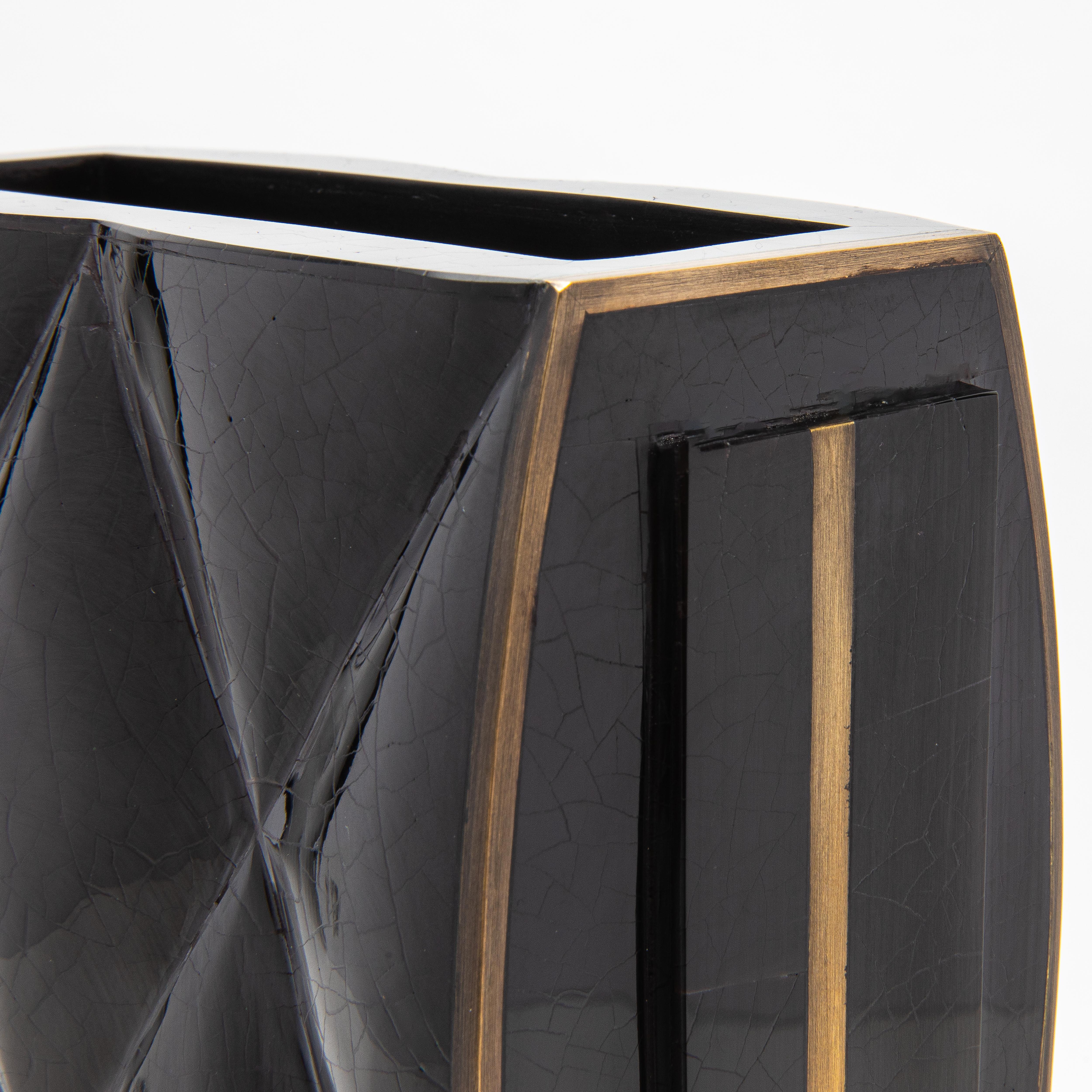 Vaso moderno trapuntato in conchiglia nera di KIFU Paris In condizioni Nuovo in vendita a West Hollywood, CA