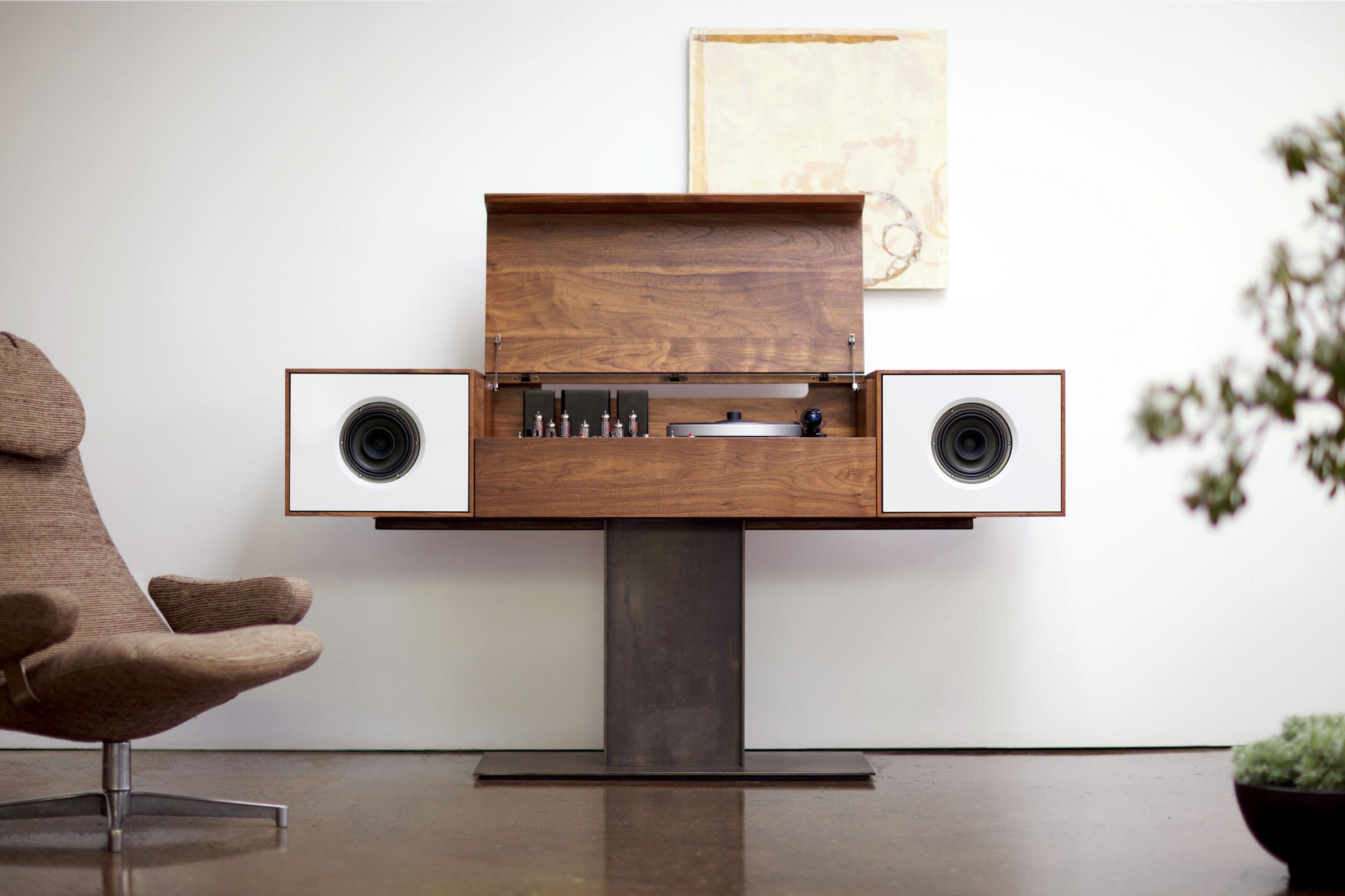 The flagship of the Symbol audio line, the modern record console pays homage to “all in one” console hifi’s of the 1950s, an idea whose time, we believe, has come around again. Each cabinet is individually crafted in the tradition of fine bench-made