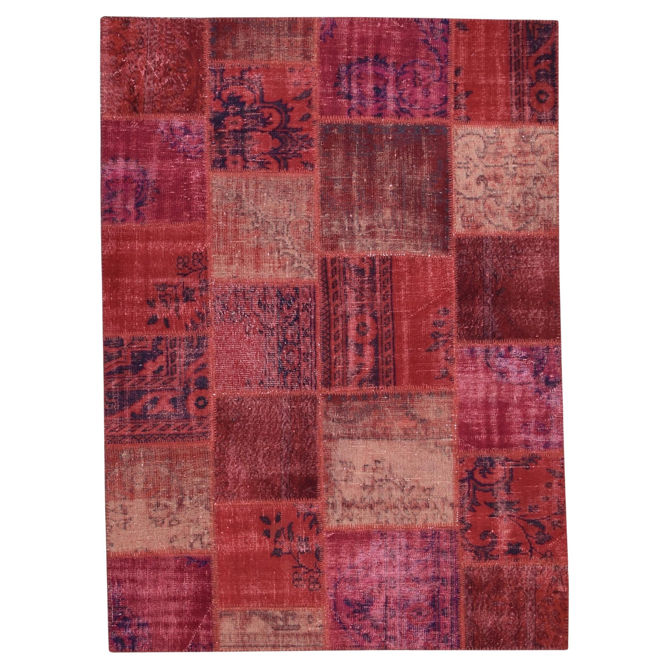 Tappeto moderno in lana patchwork rosso e bordeaux 5'7''x7'9''