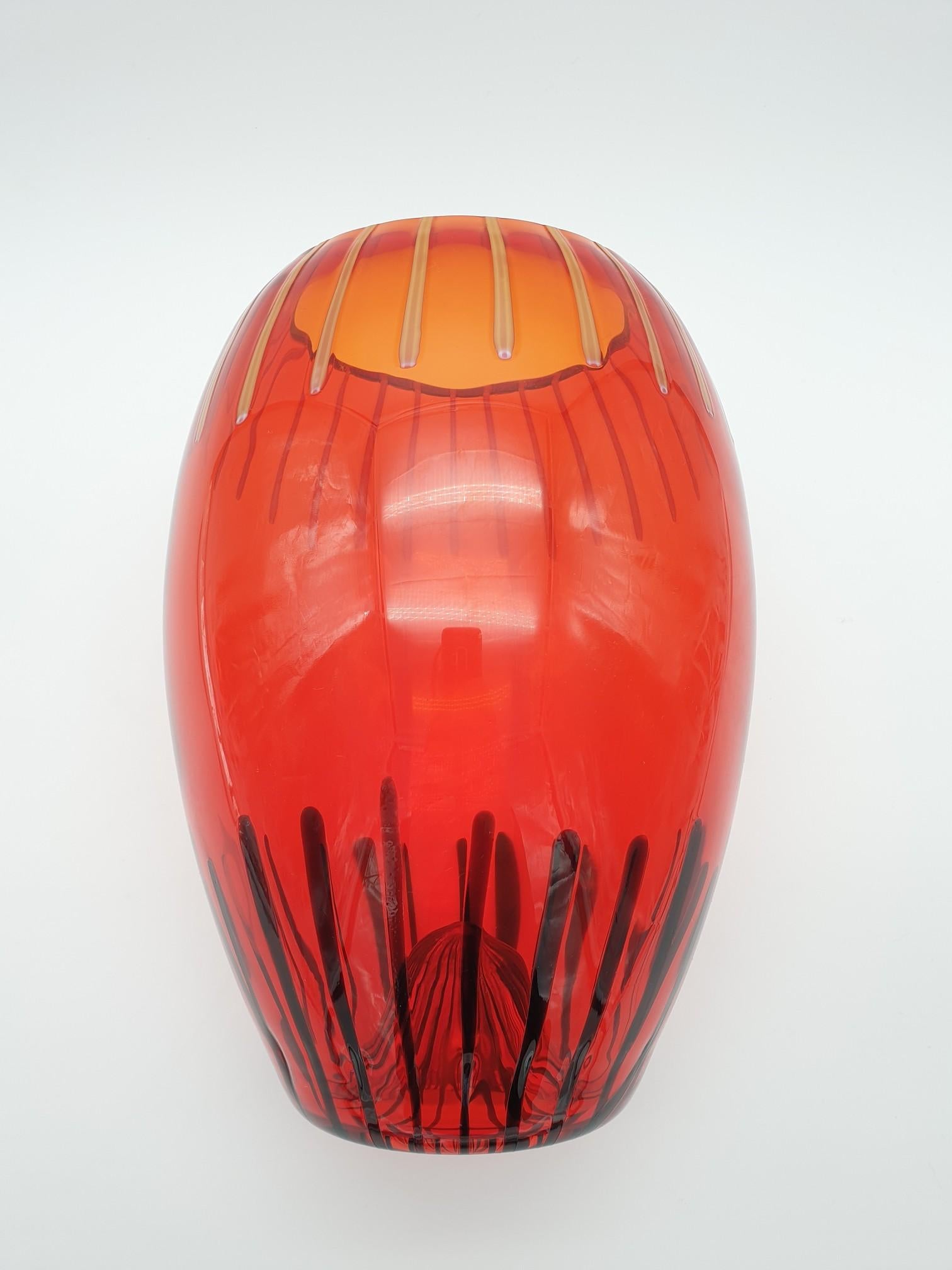 Late 20th Century Modern Red Murano Glass Vase by Gino Cenedese e Figlio, late 1990s For Sale