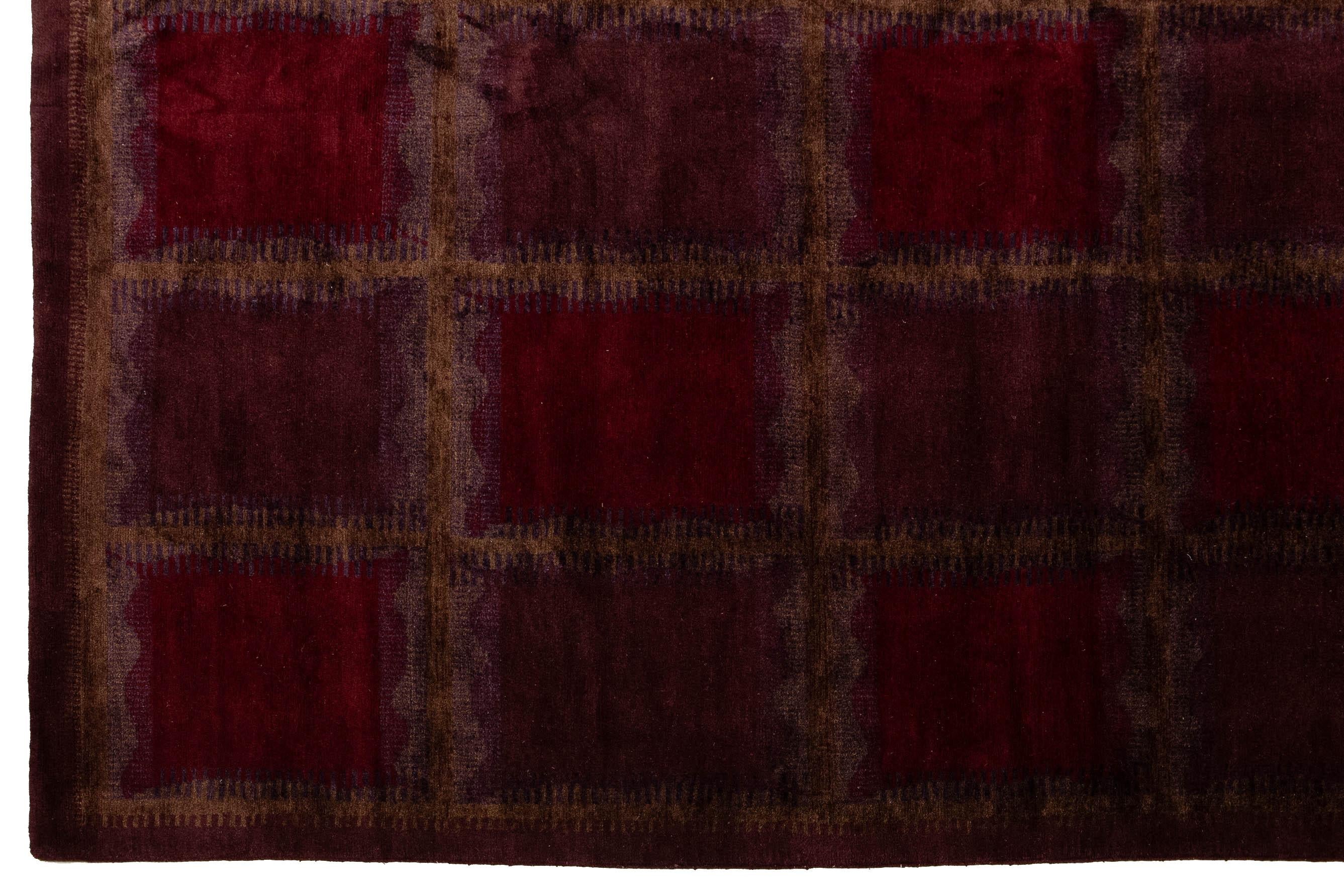 Moderner roter Tibet-Teppich aus Wolle und Seide mit Karomuster im Angebot 2