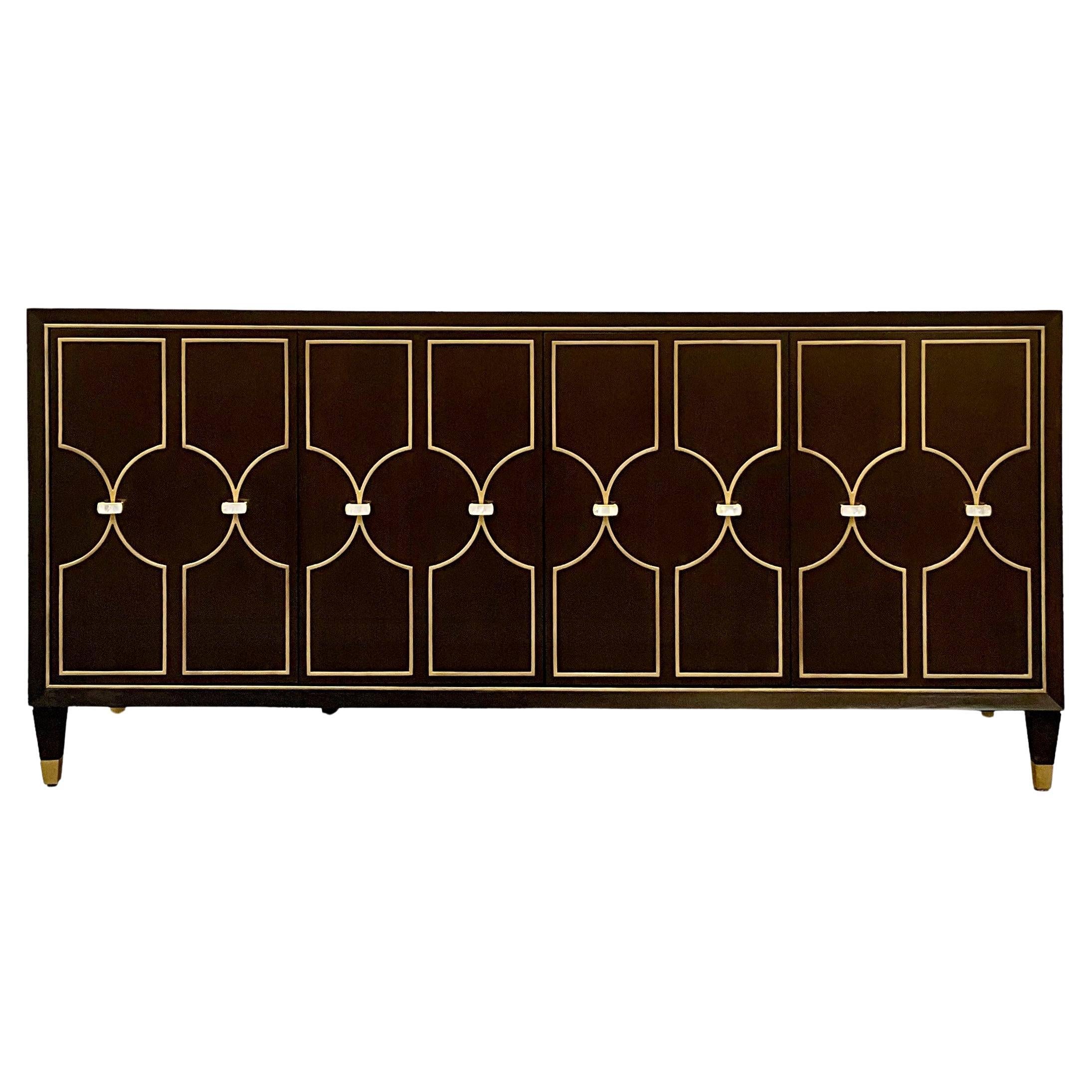 Modern Regency Style Carved Waknut Credenza / Sideboard By Lexington  For Sale