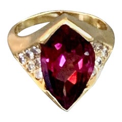 Vintage Modern Rhodolite Garnet and Diamond 18 Karat Yellow Gold Ring
