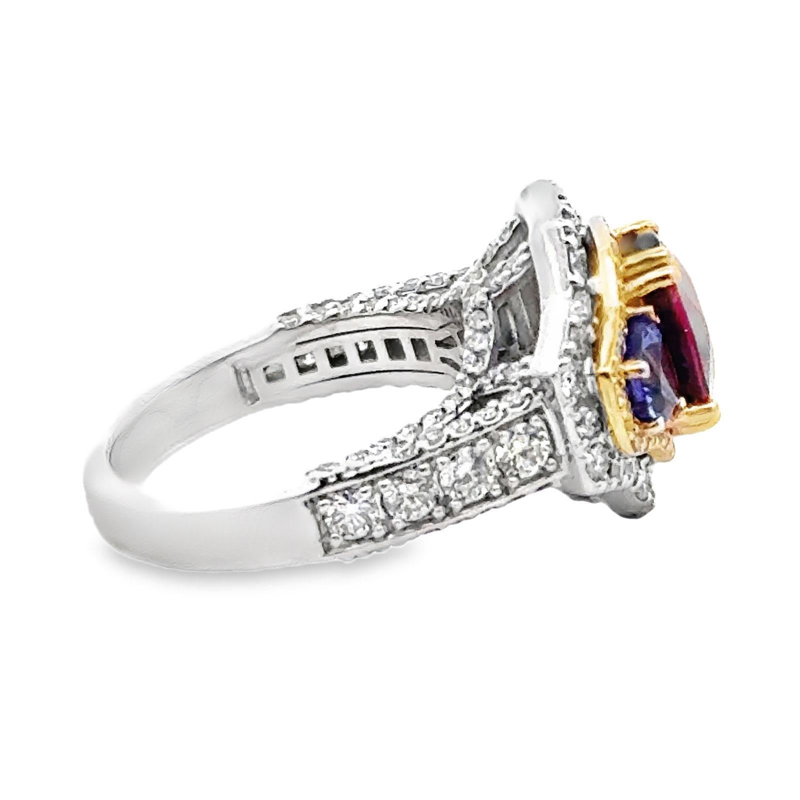 Granato di rodolite moderno, tanzanite e diamanti  Anello Cocktail in oro bicolore 18K In condizioni Nuovo in vendita a Boca Raton, FL