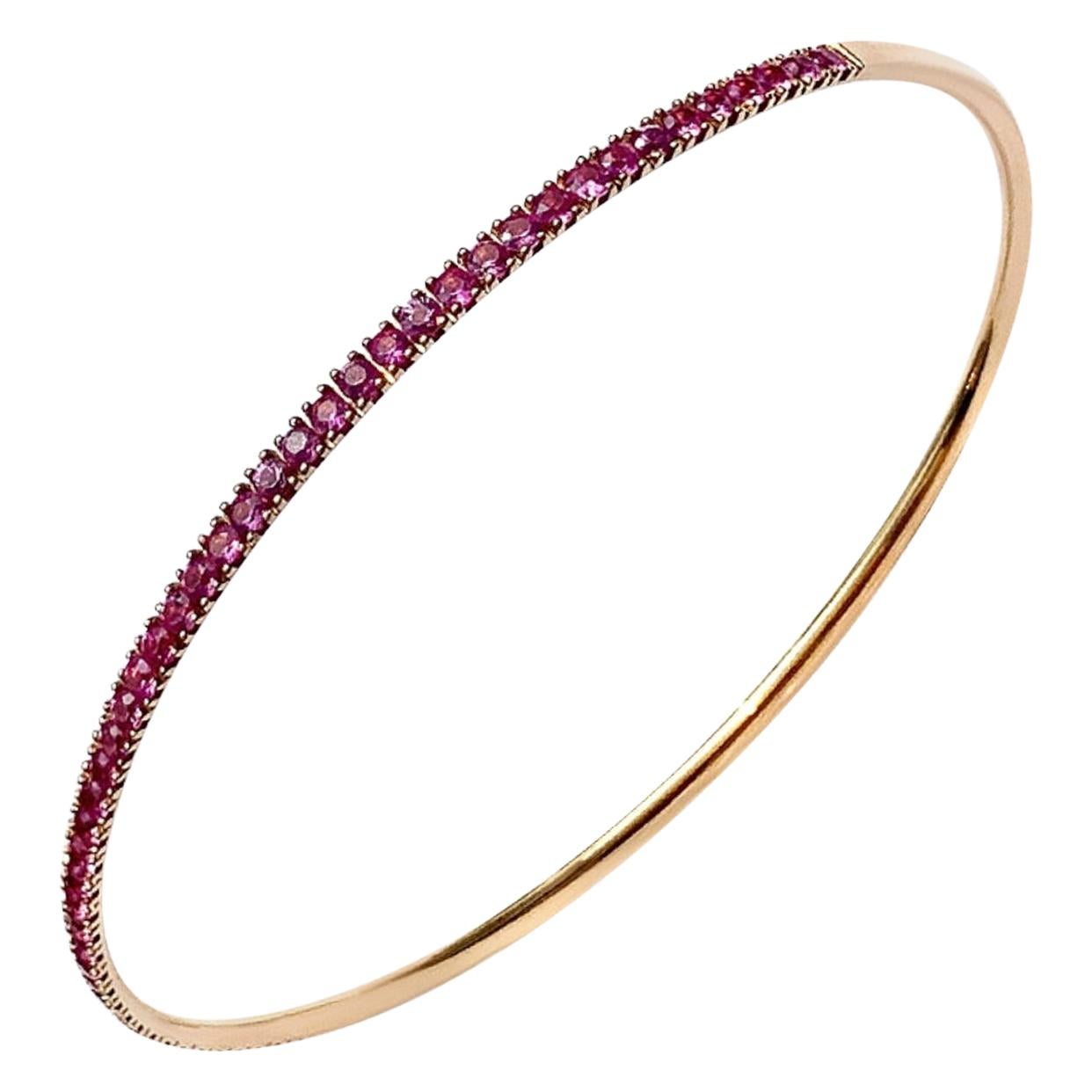 Modern Rigid Fine Jewellery Pink Sapphire Yellow 18 Karat Gold Bangle Bracelet For Sale