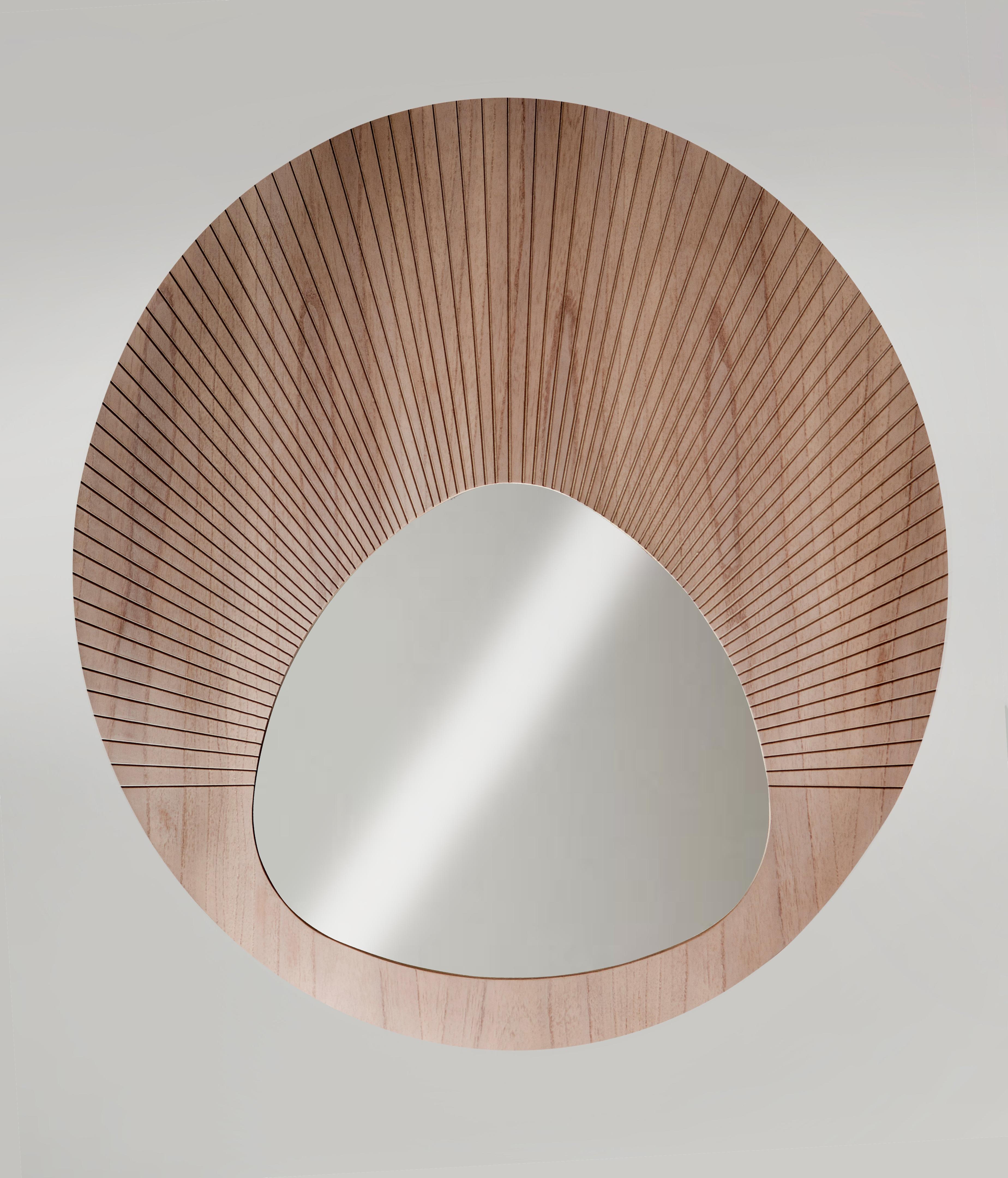 Moderne Miroir organique conçu par Larissa Batista en vente