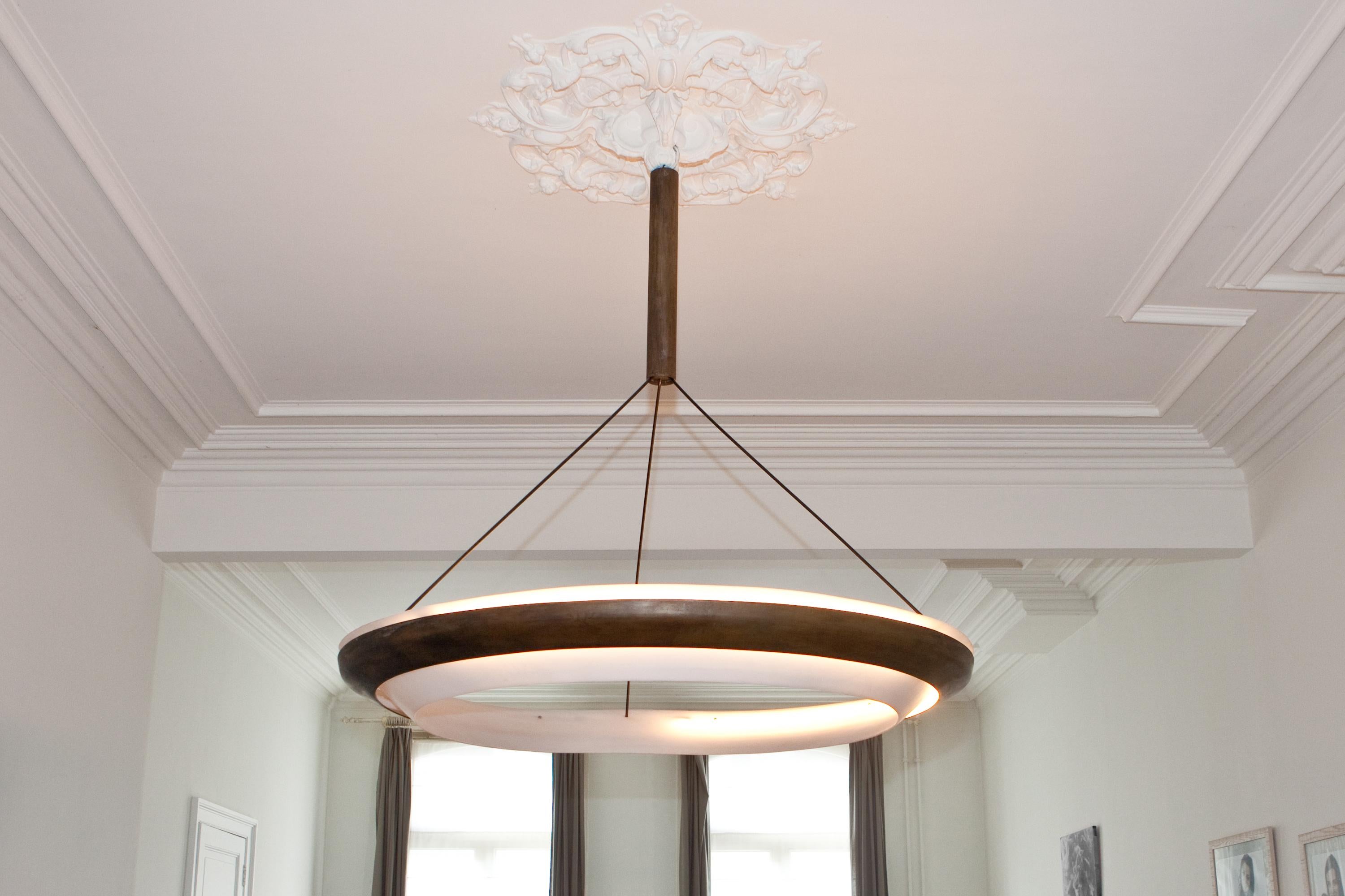 Lámpara anular moderna 180 cm hierro/Policarbonato con LED en Nuevo estado para la venta en Roeselare, BE