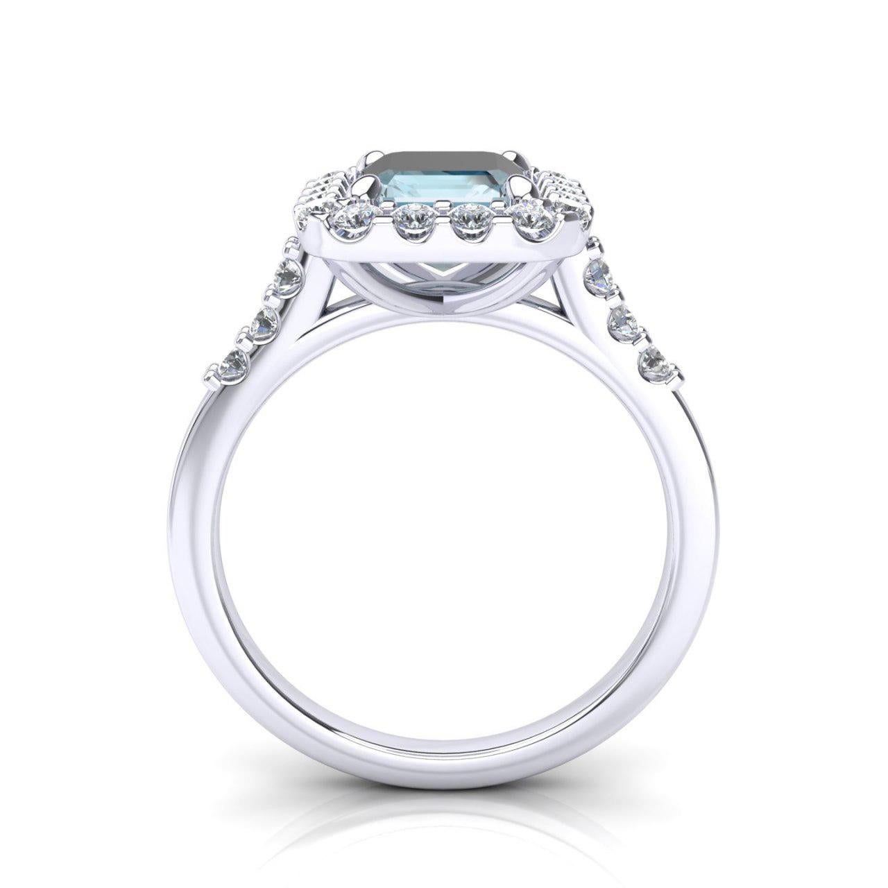 For Sale:  Modern Ring with Aquamarine and Natural Diamonds- White gold 18kt- Made in Italy 5