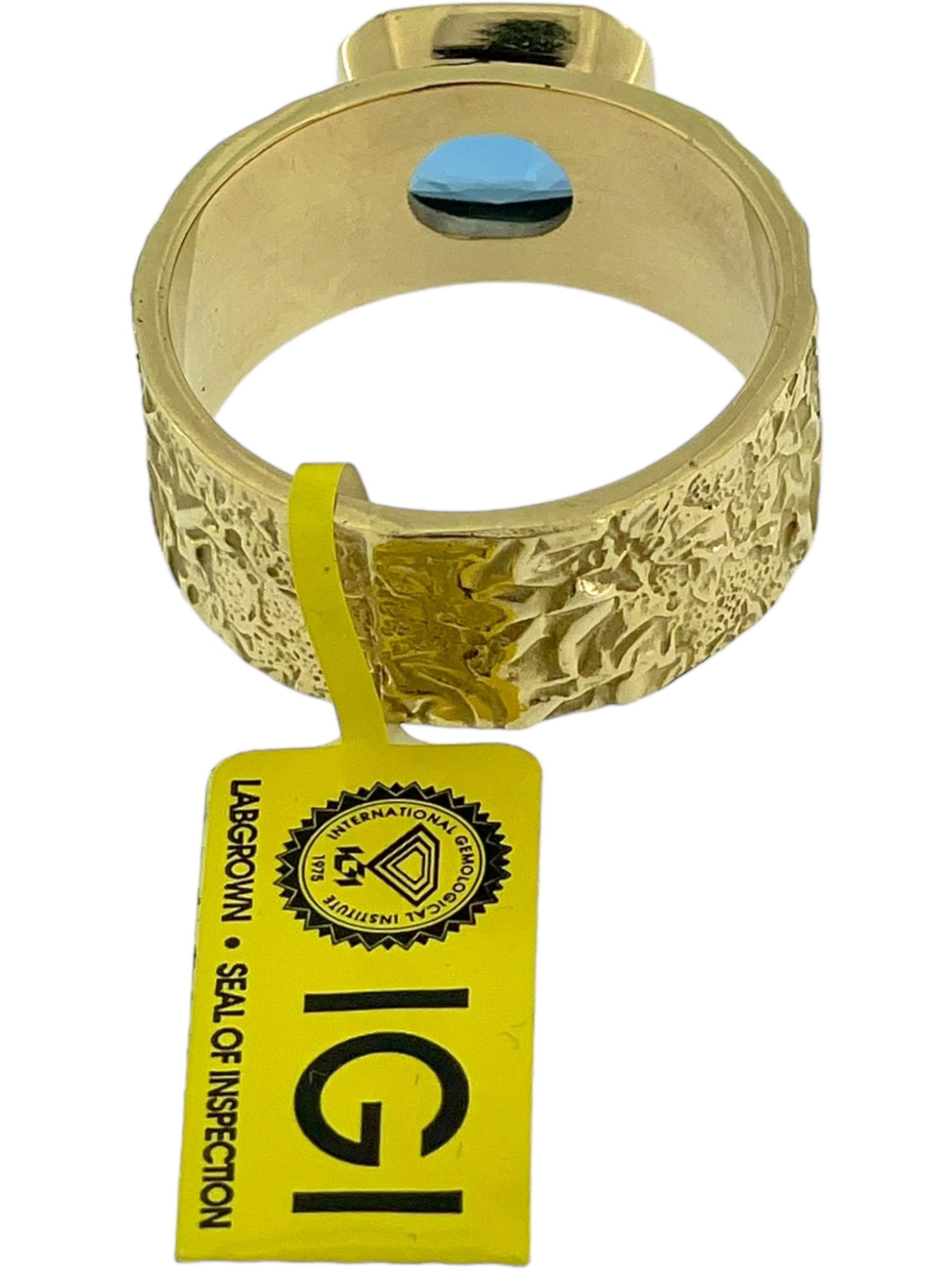 Modern Ring Yellow Gold with 4.50 carat Lab Grown Spinel IGI Certified For Sale 1