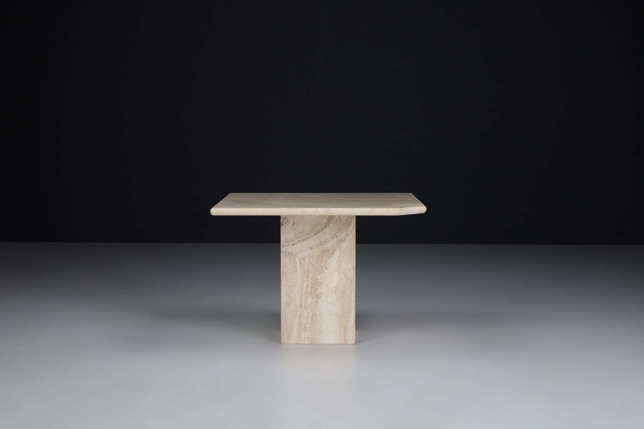 Italian Modern Roche Bobois Style Travertine Side or End Table, Italy 1970s