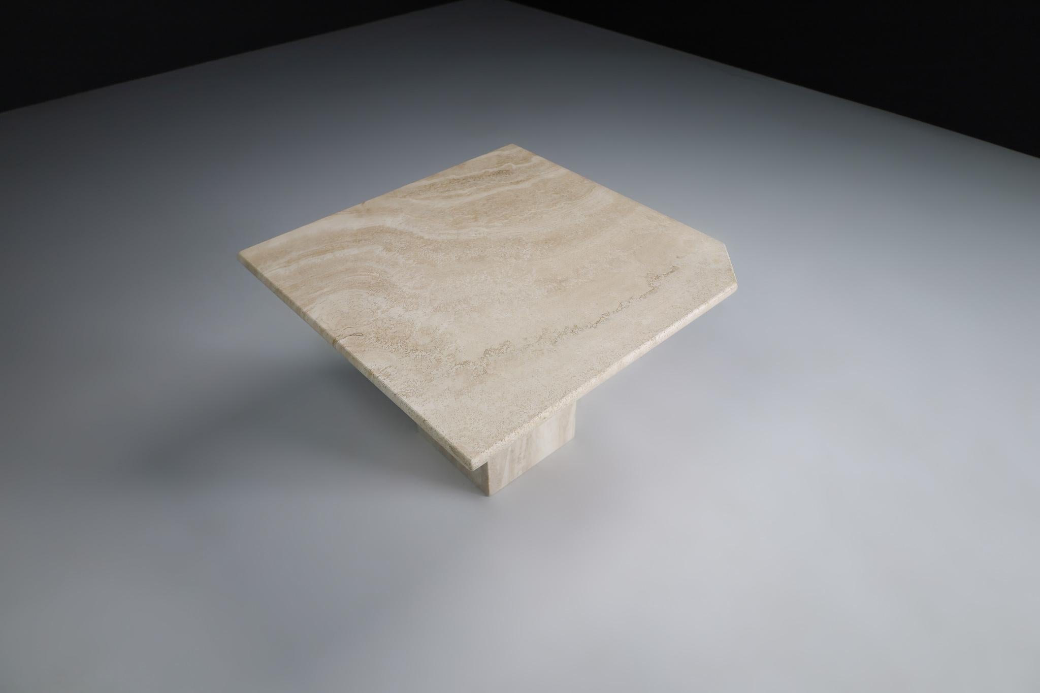 Modern Roche Bobois Style Travertine Side or End Table, Italy 1970s 1