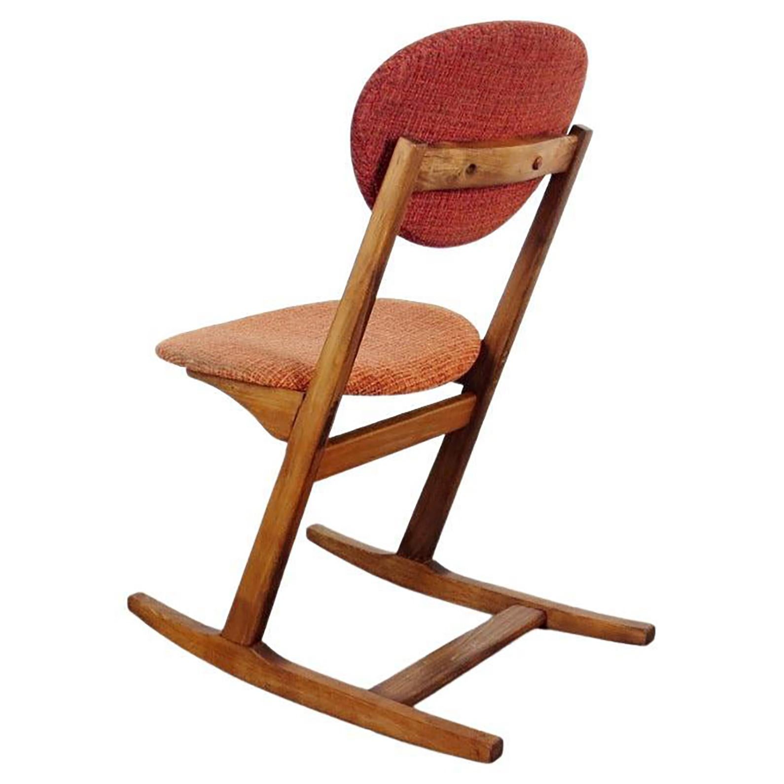 Tchèque Fauteuils à bascule uniques The Modernity, 1970 '4 Pieces' (4 pièces) en vente
