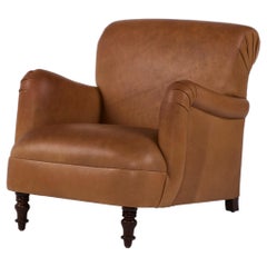 Silla moderna Lillian tapizada con brazos enrollables Patas torneadas by Martin and Brockett
