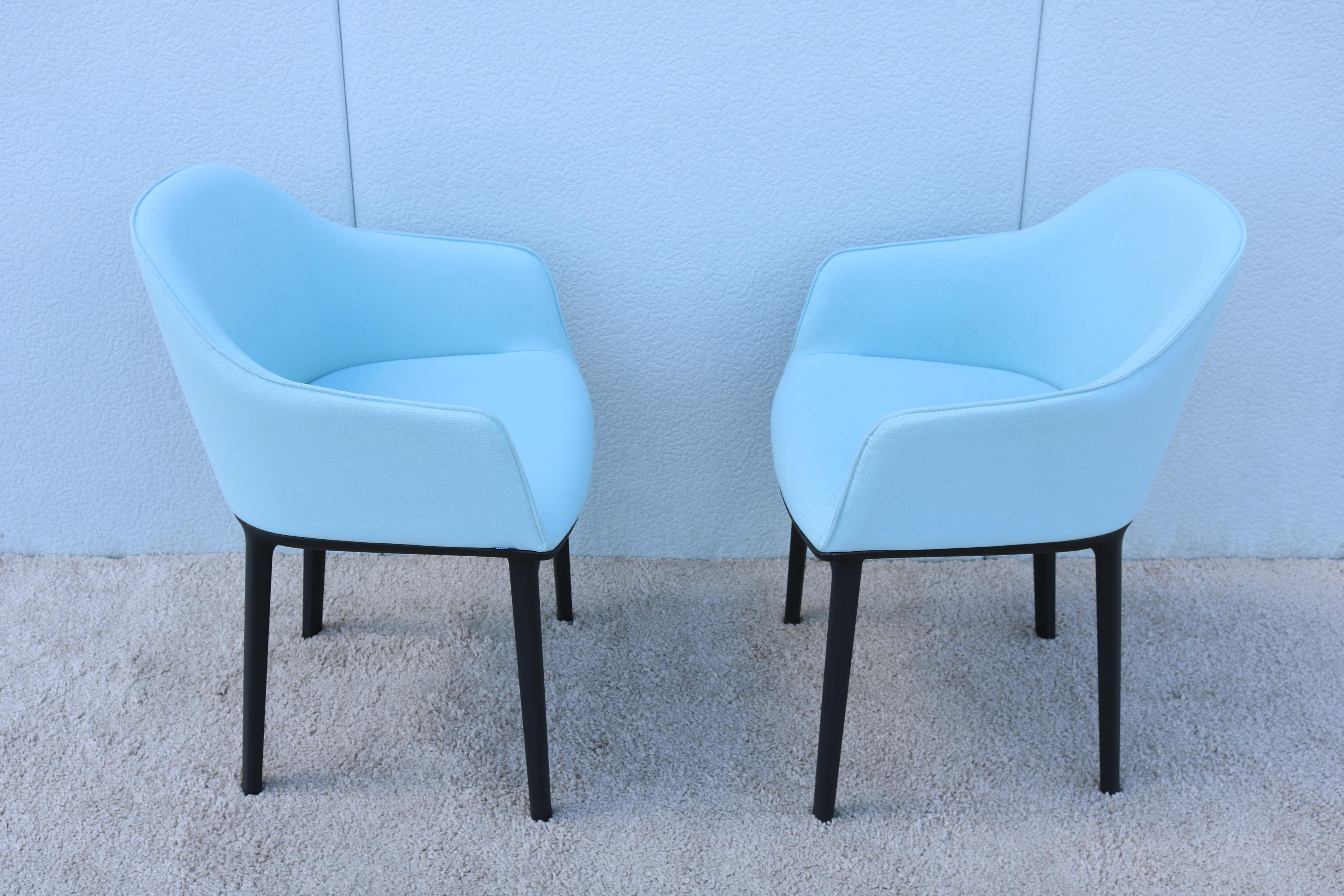 Modern Ronan and Erwan Bouroullec for Vitra Ice Blue Softshell Chairs, a Pair For Sale 5