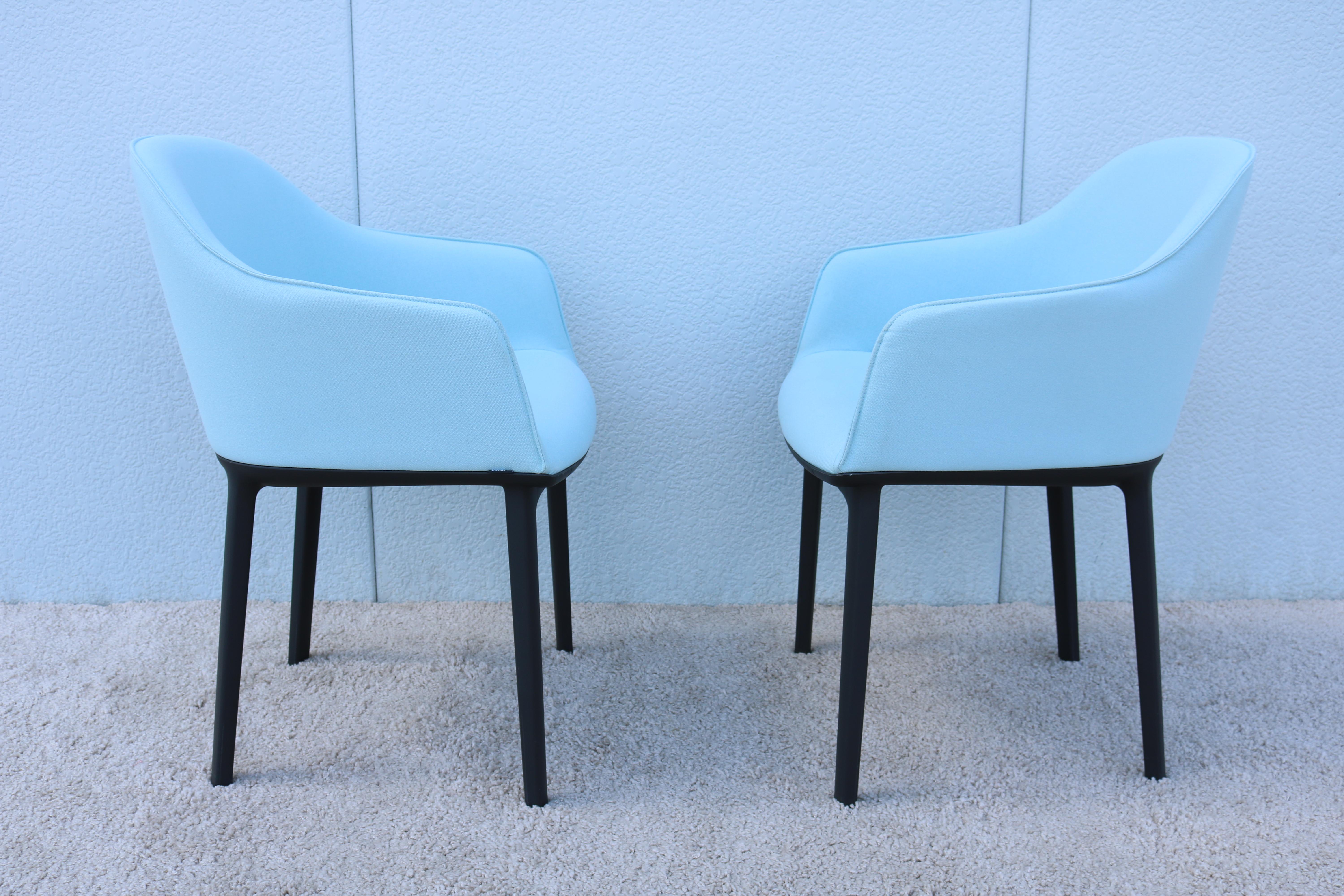 Modern Ronan and Erwan Bouroullec for Vitra Ice Blue Softshell Chairs, a Pair For Sale 6