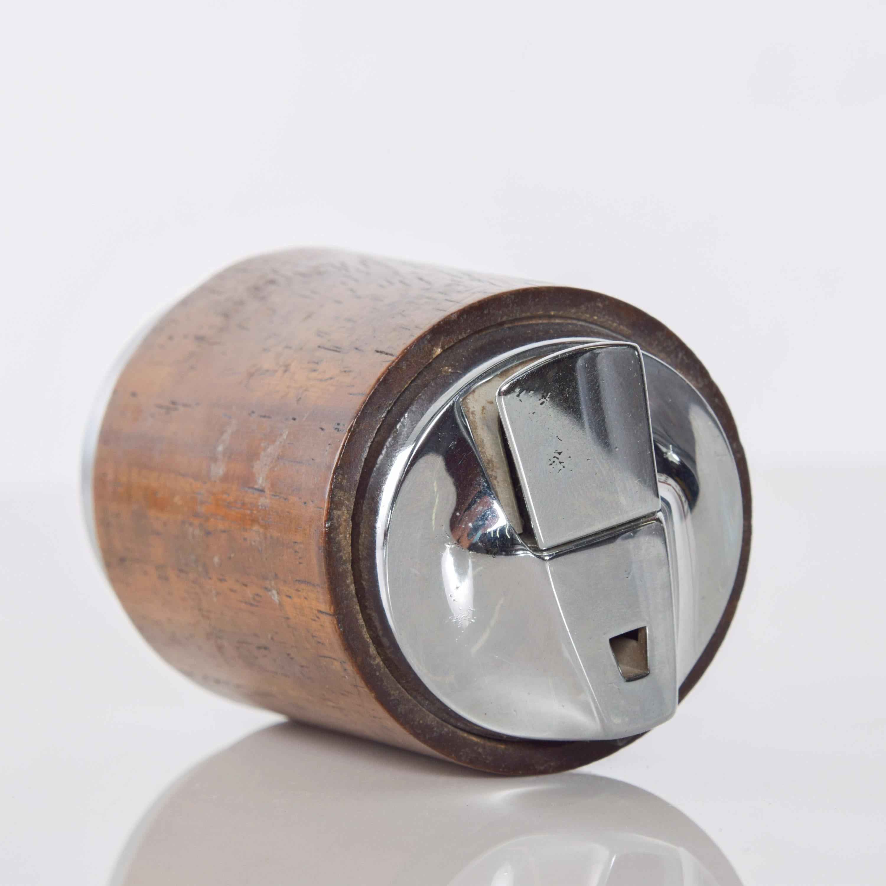English Modern Ronson Varaflame Teak and Chrome Table Lighter Made England, 1960s
