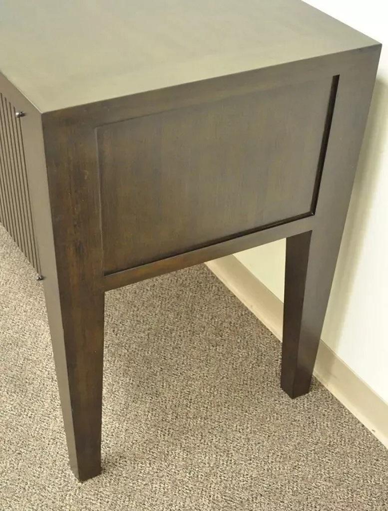 Room and Board Moderna Timbre de bambú Maria Yee Consola Credenza Armario Aparador en venta 2