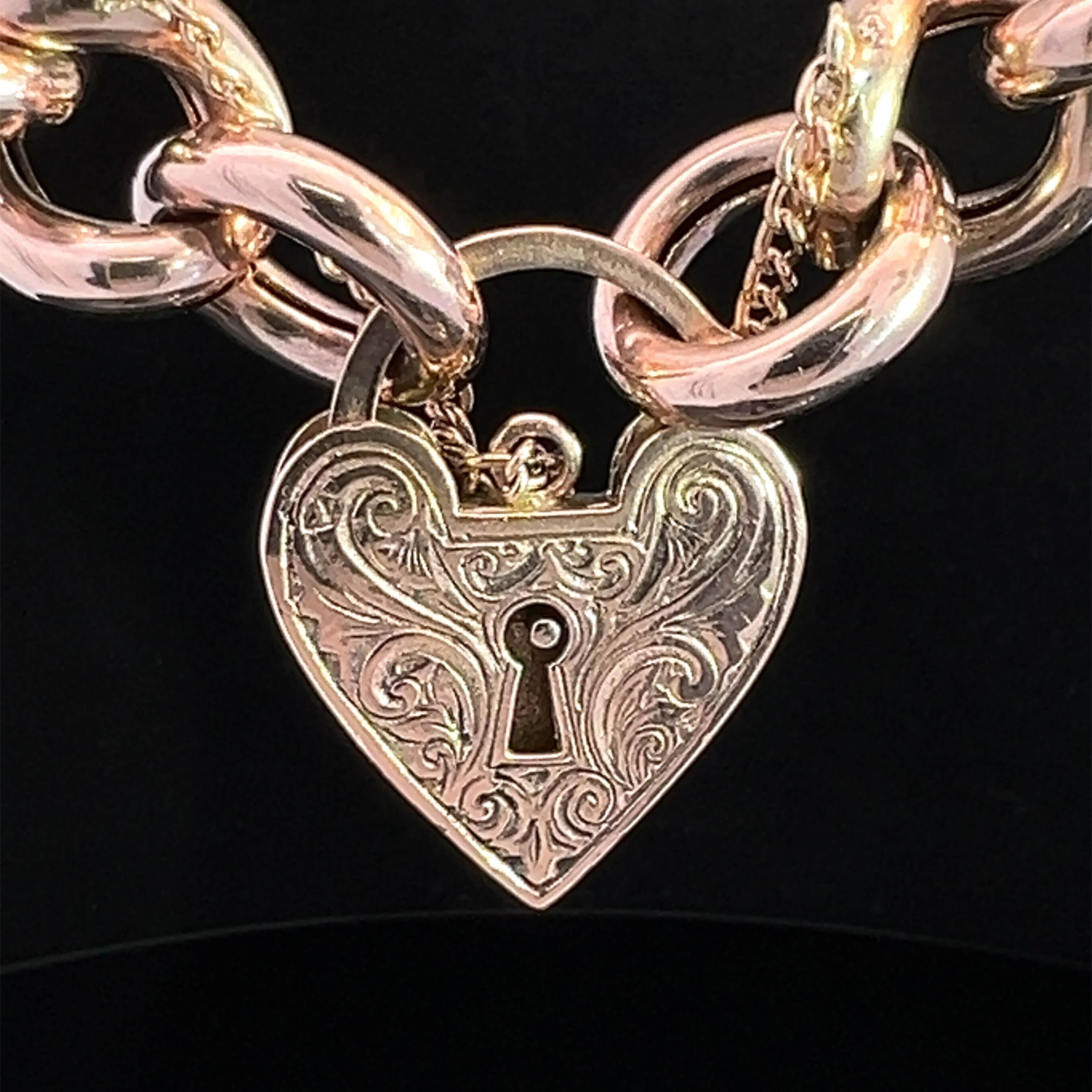Modern Rose Gold Padlock Bracelet Circa 2000 In Good Condition In ADELAIDE, SA