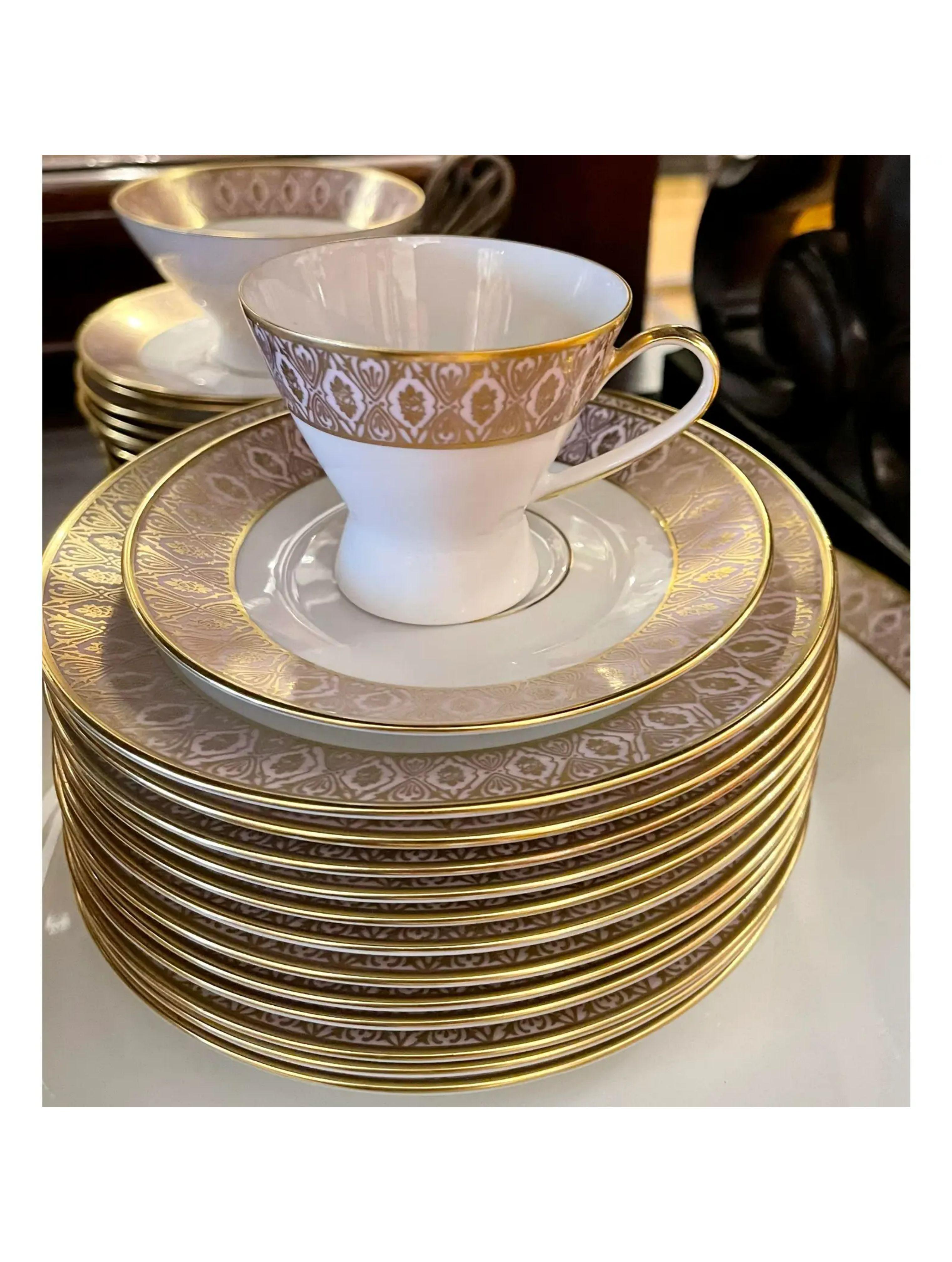 Modern Rosenthal Continental Pink & Gold Porcelain Dinnerware 120 Pc Set 4
