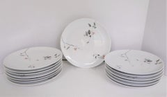 Modern Rosenthal Quince Pattern Raymond Loewy 14 Dinner Plates, Germany, 1956